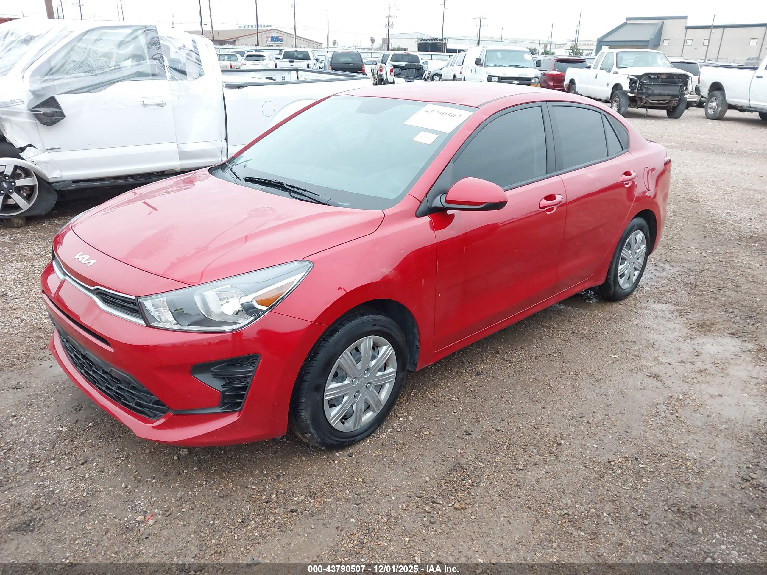 KIA RIO image 2