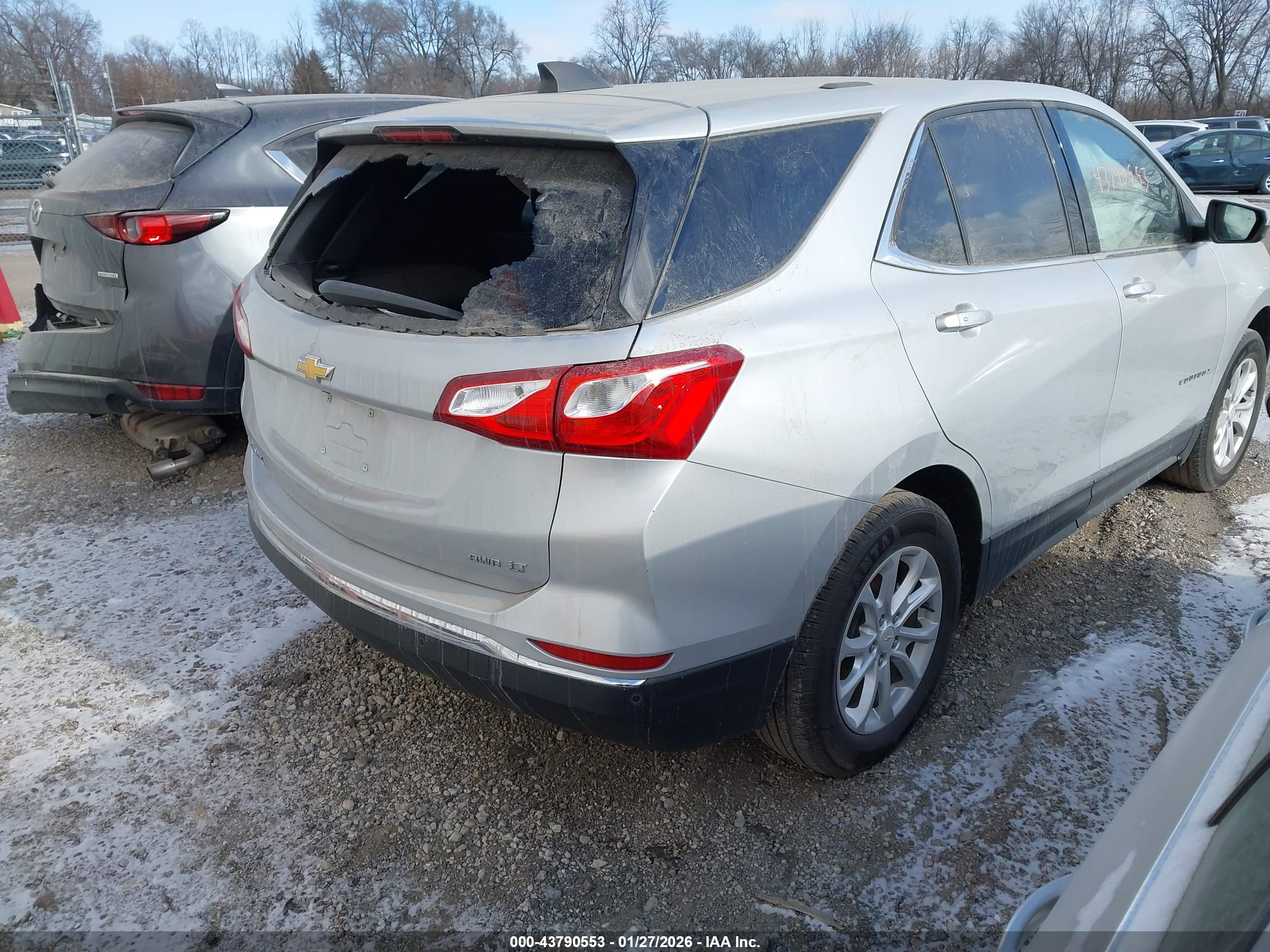 CHEVROLET EQUINOX image 4