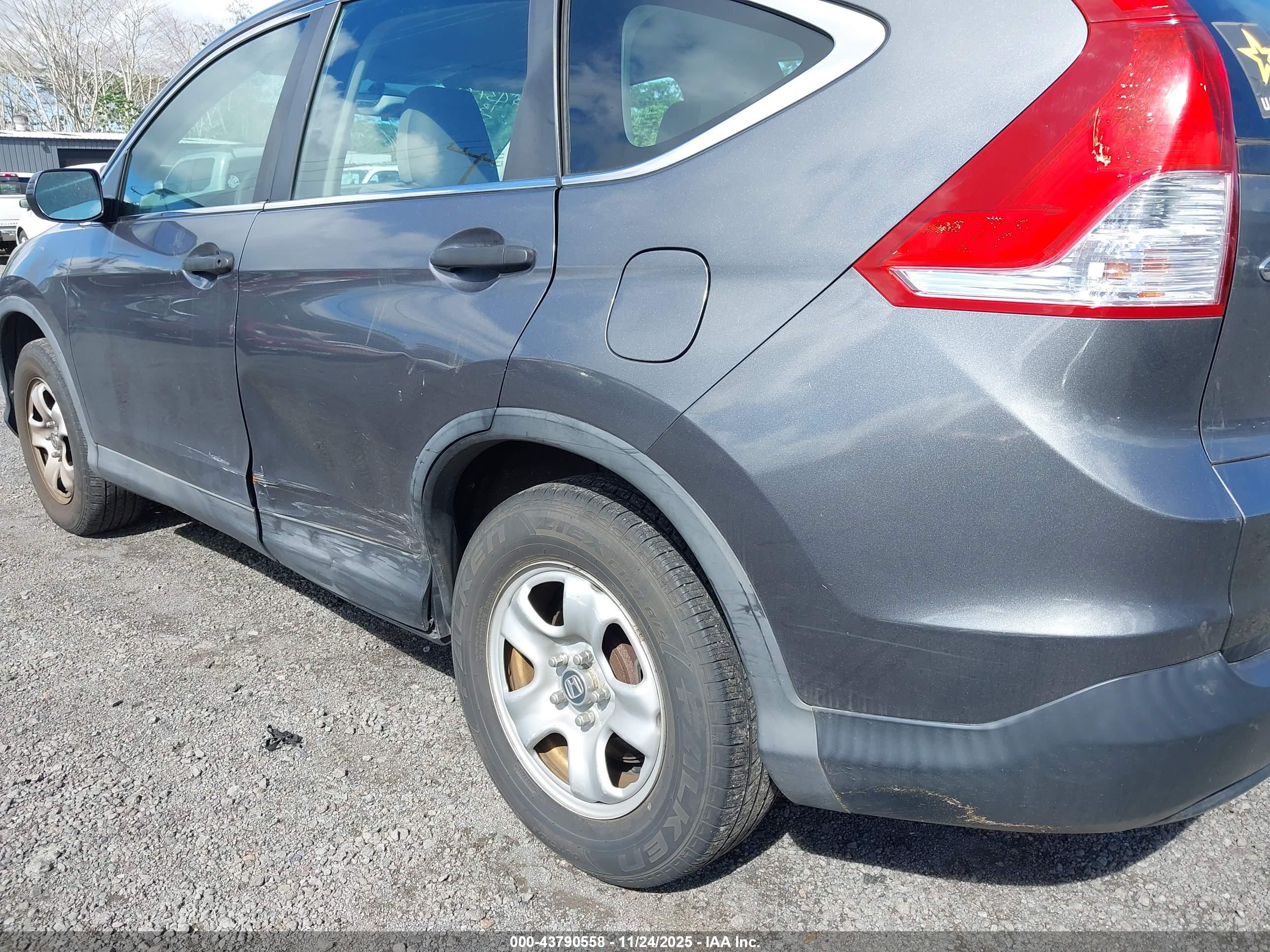 HONDA CR-V image 6
