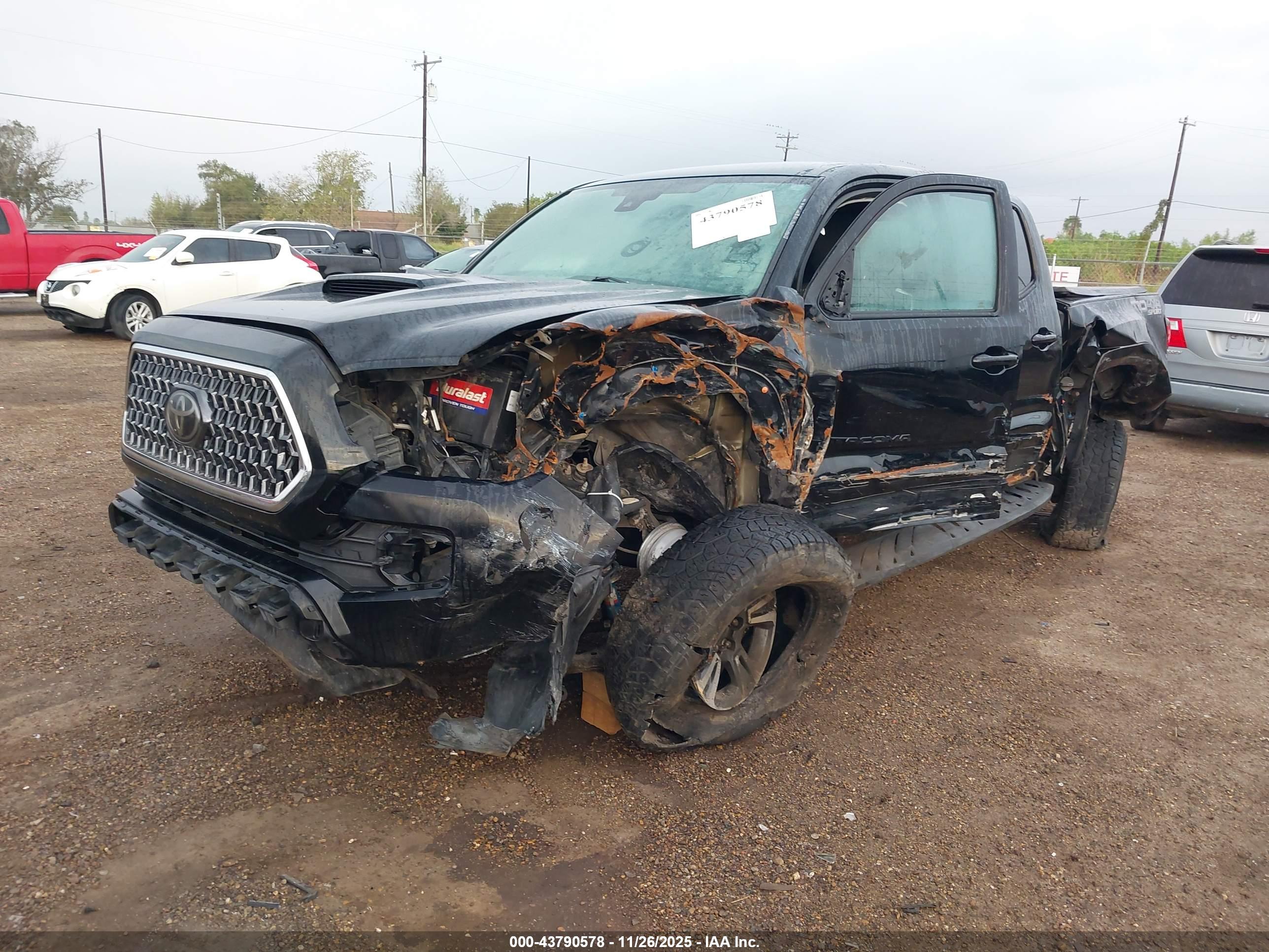 TOYOTA TACOMA image 2