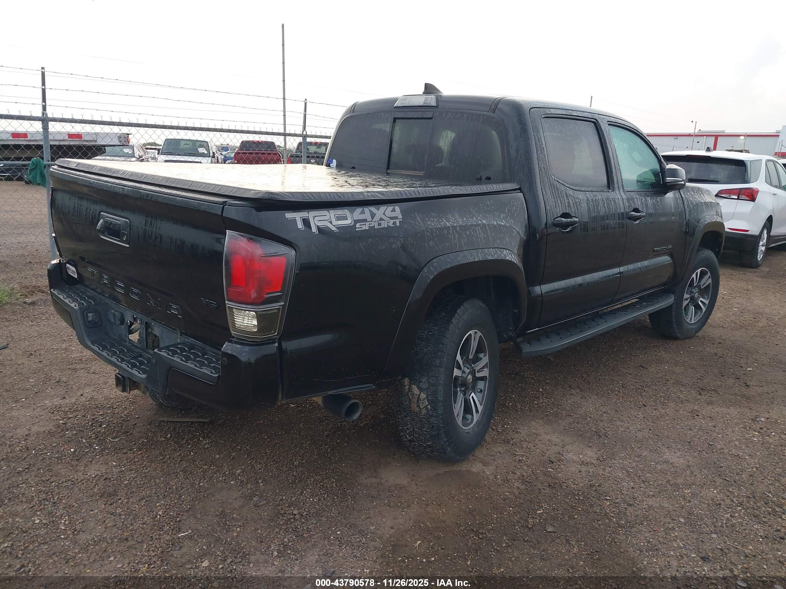 TOYOTA TACOMA image 4