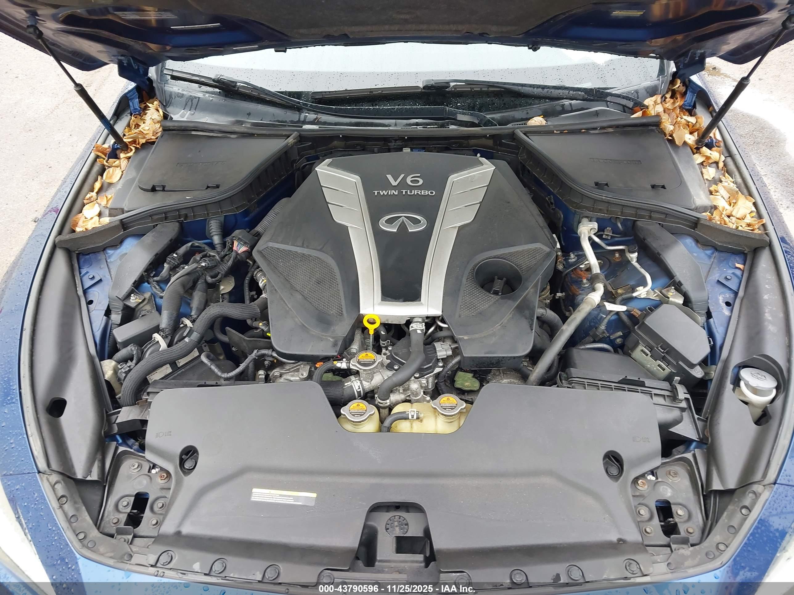 INFINITI Q50 image 10