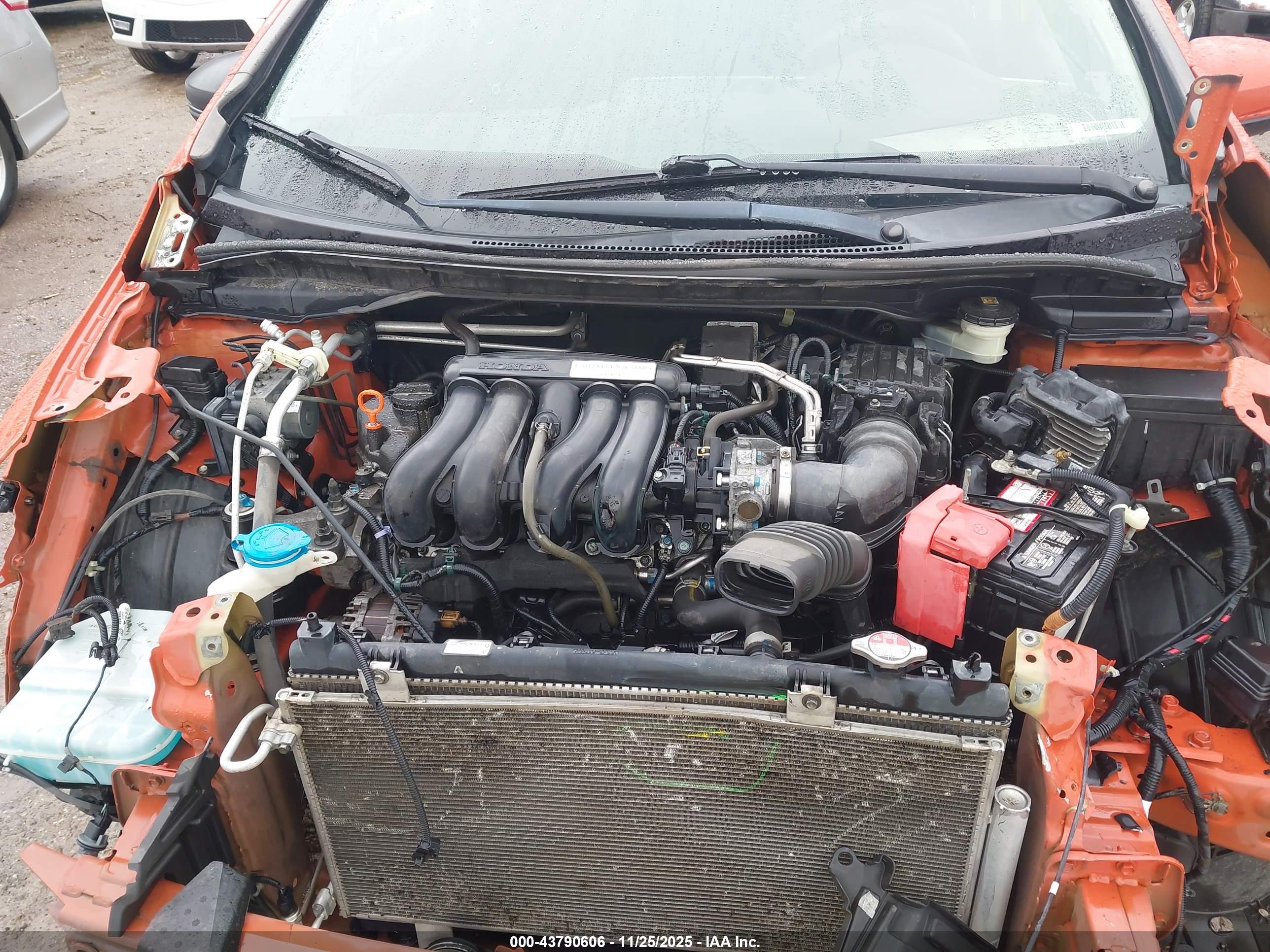 HONDA FIT image 10