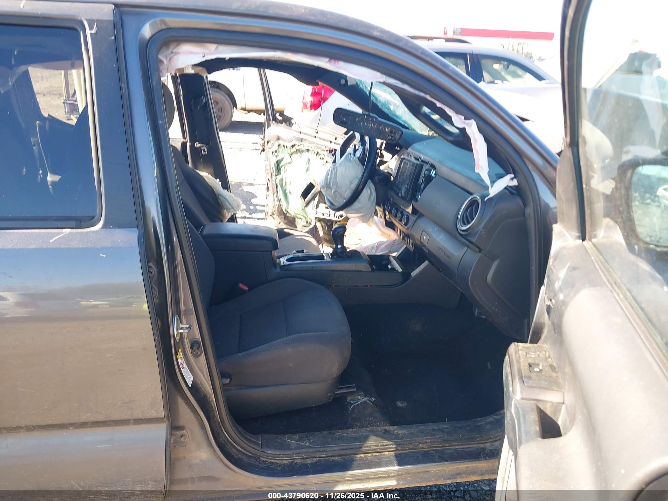 TOYOTA TACOMA image 5