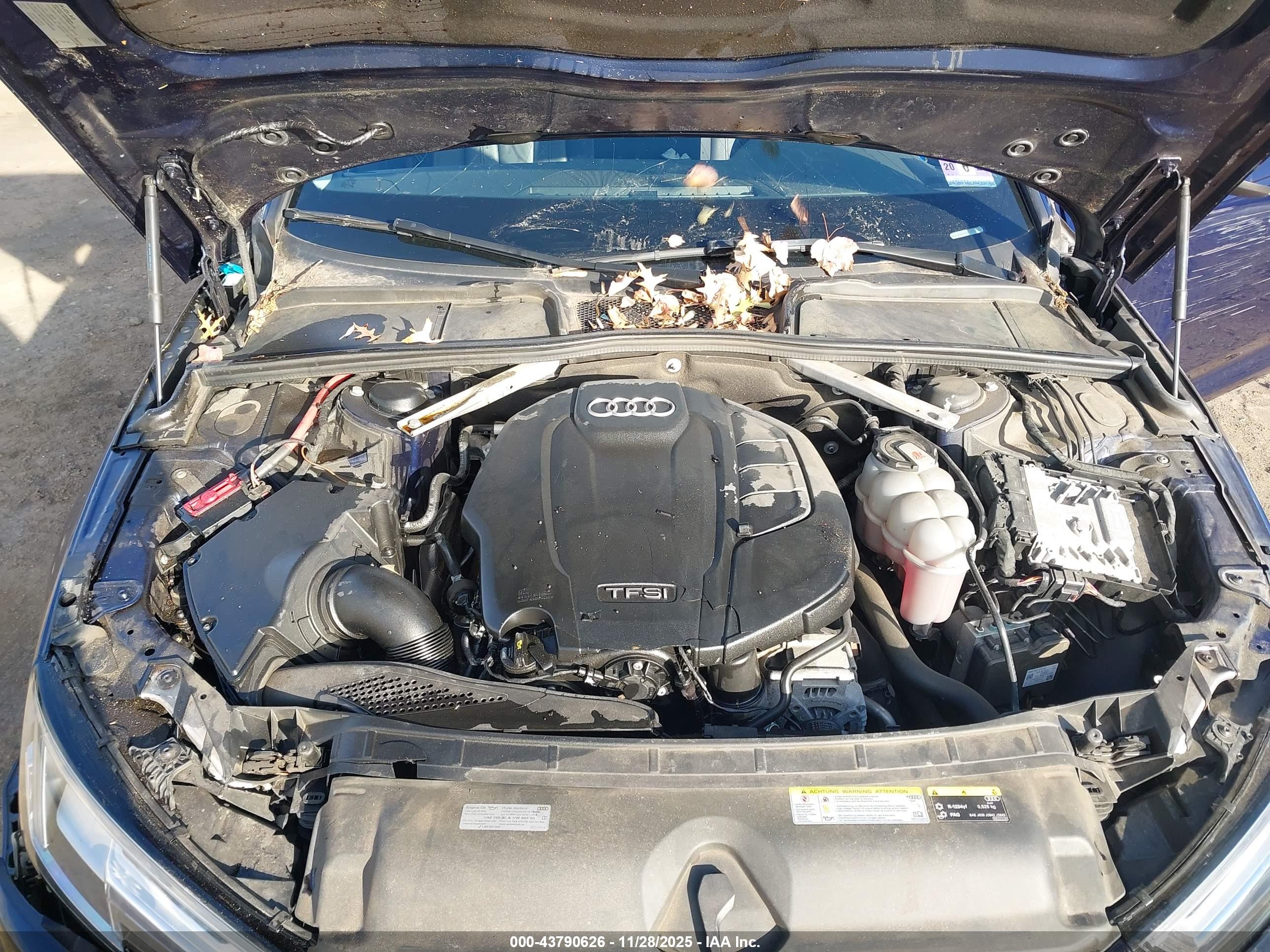 AUDI A4 image 10