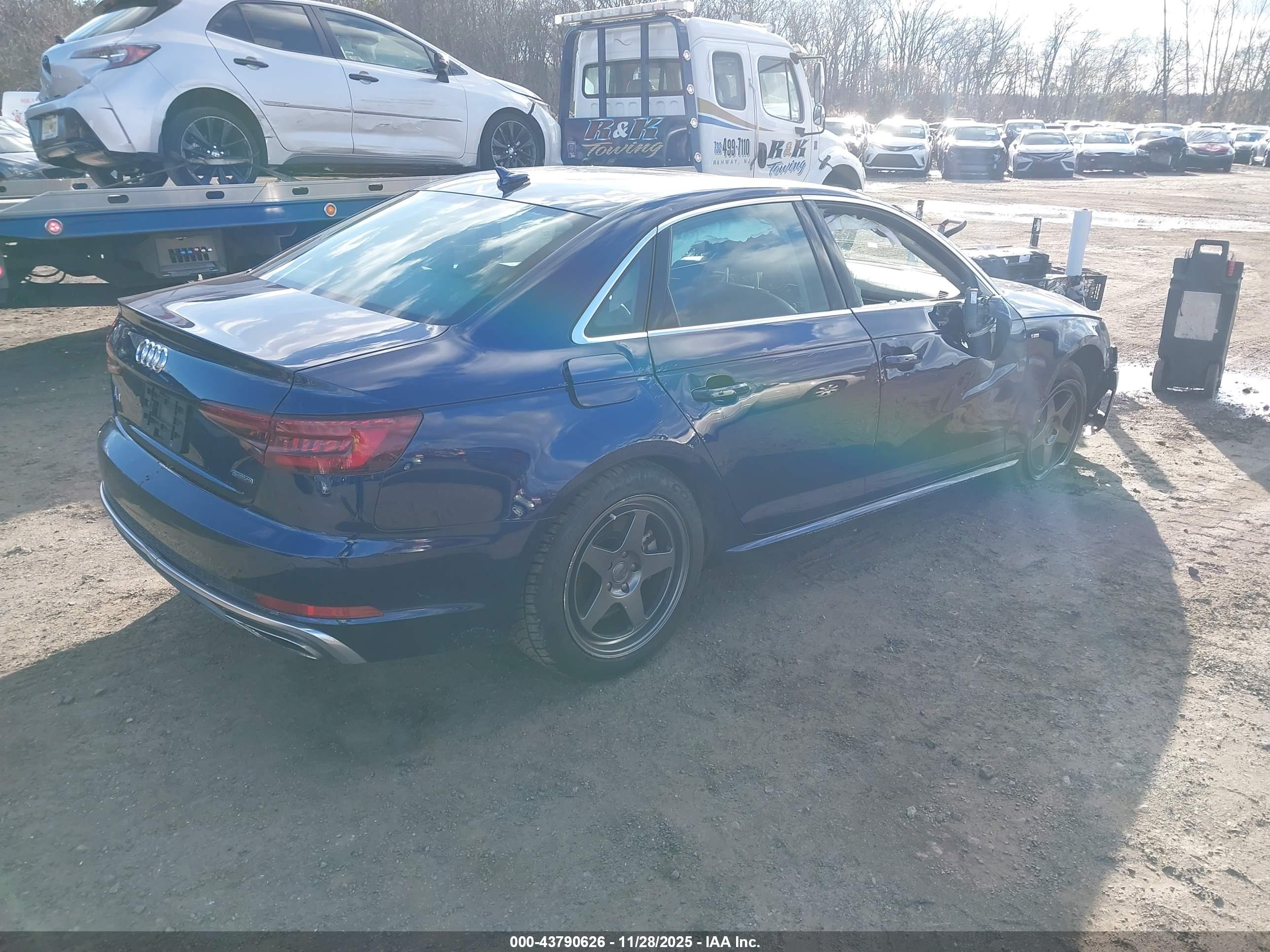AUDI A4 image 4