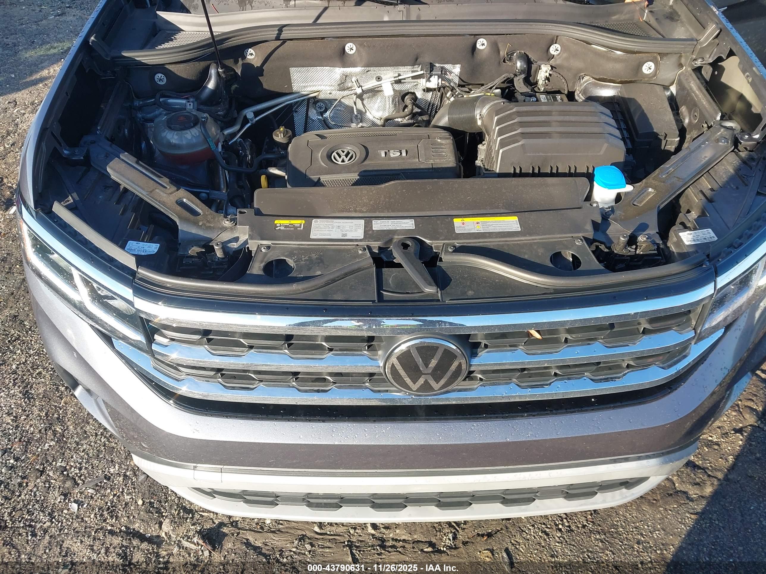 VOLKSWAGEN ATLAS image 10