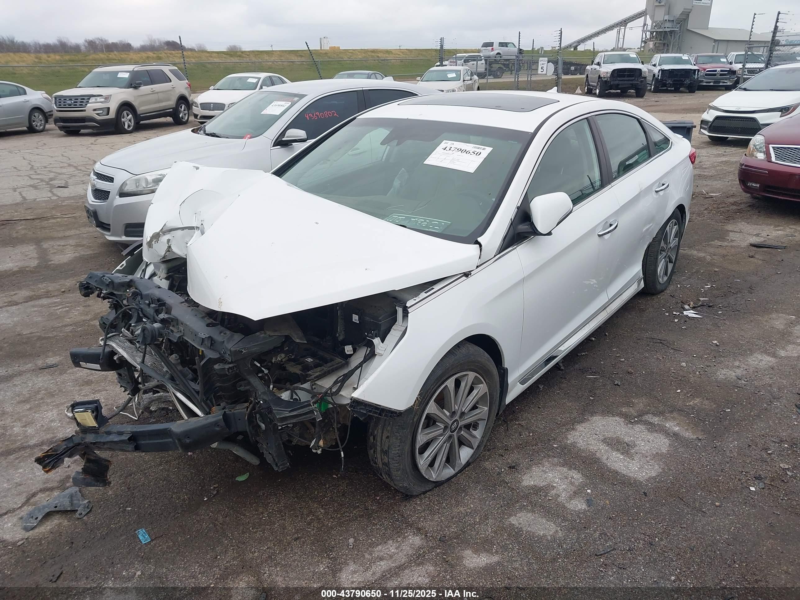 HYUNDAI SONATA image 2