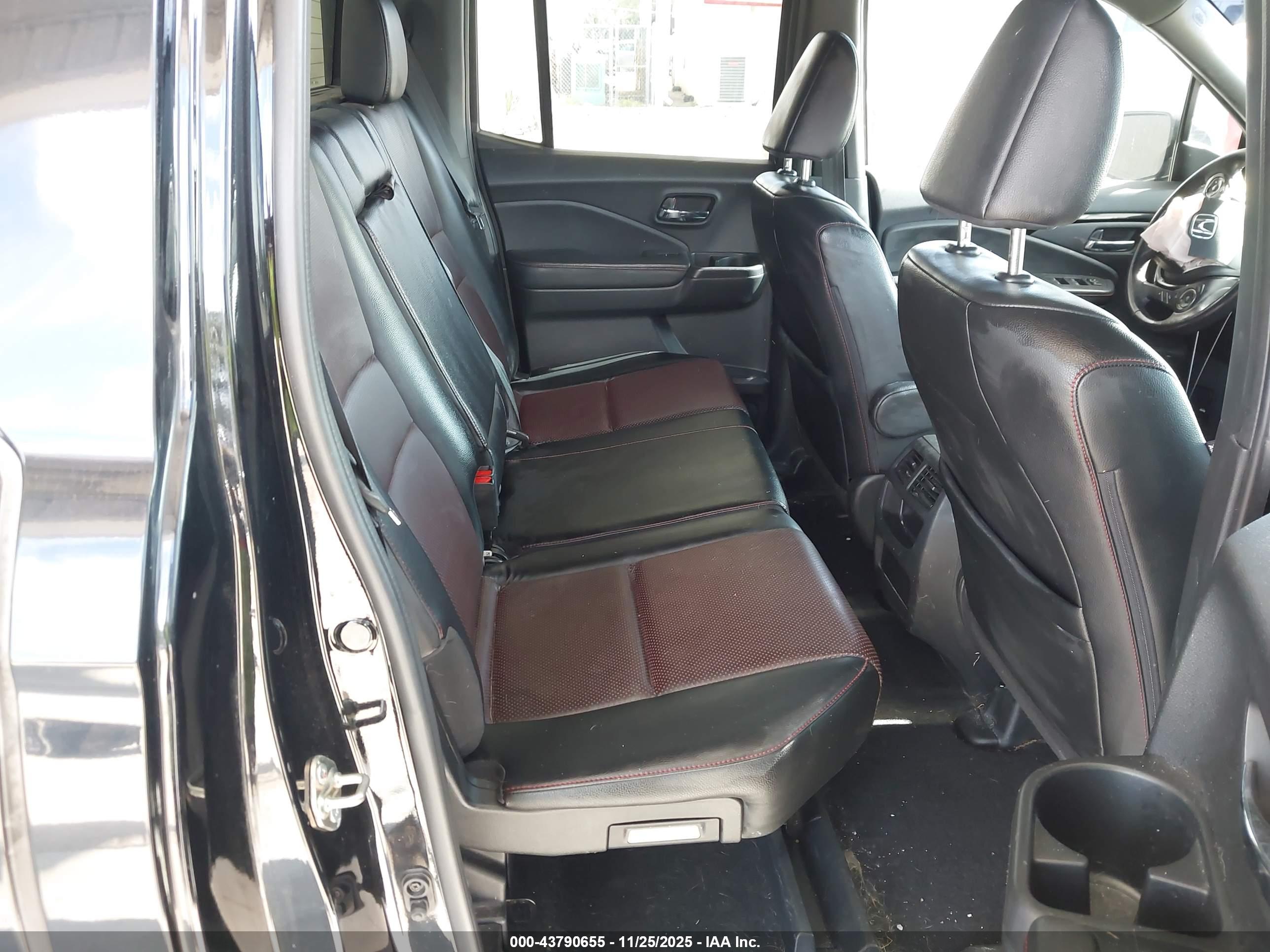 HONDA RIDGELINE image 8