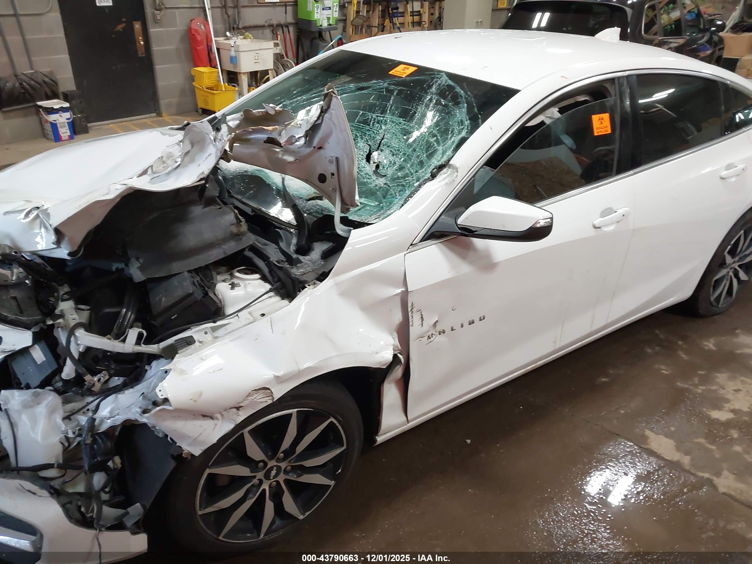 CHEVROLET MALIBU image 6