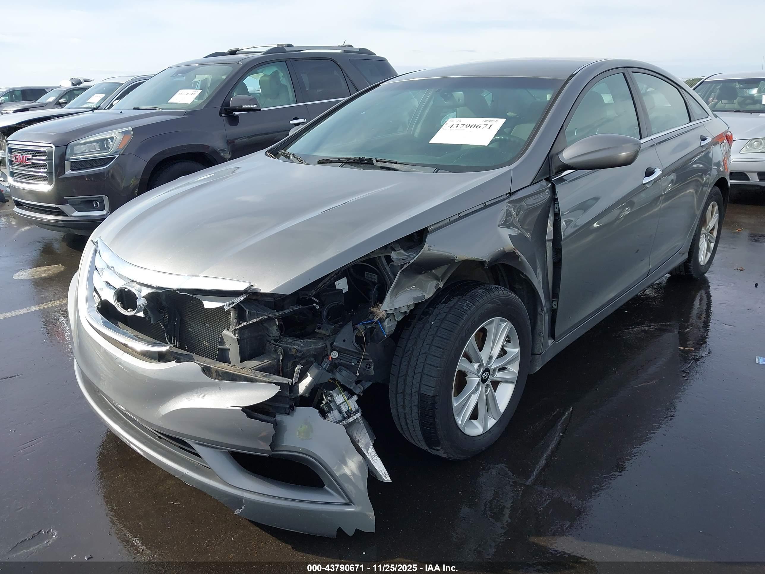 HYUNDAI SONATA image 6