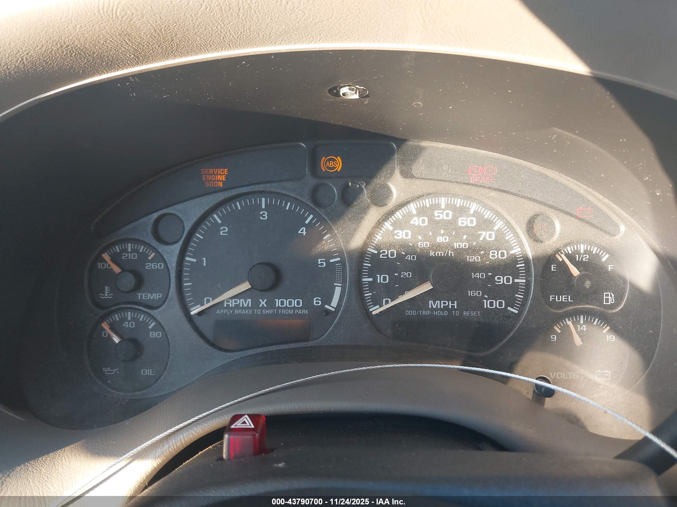 CHEVROLET S-10 image 7