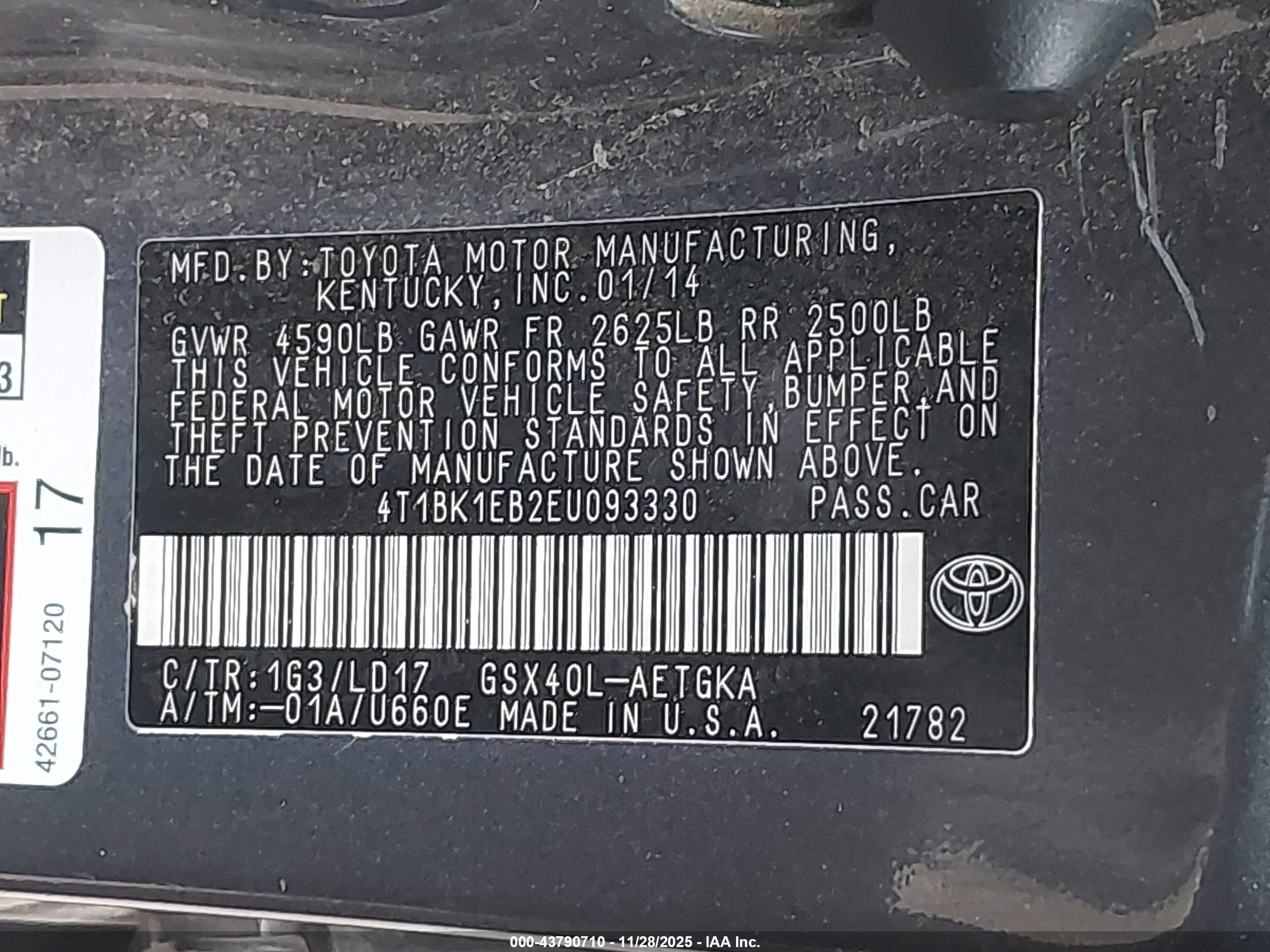 TOYOTA AVALON image 9