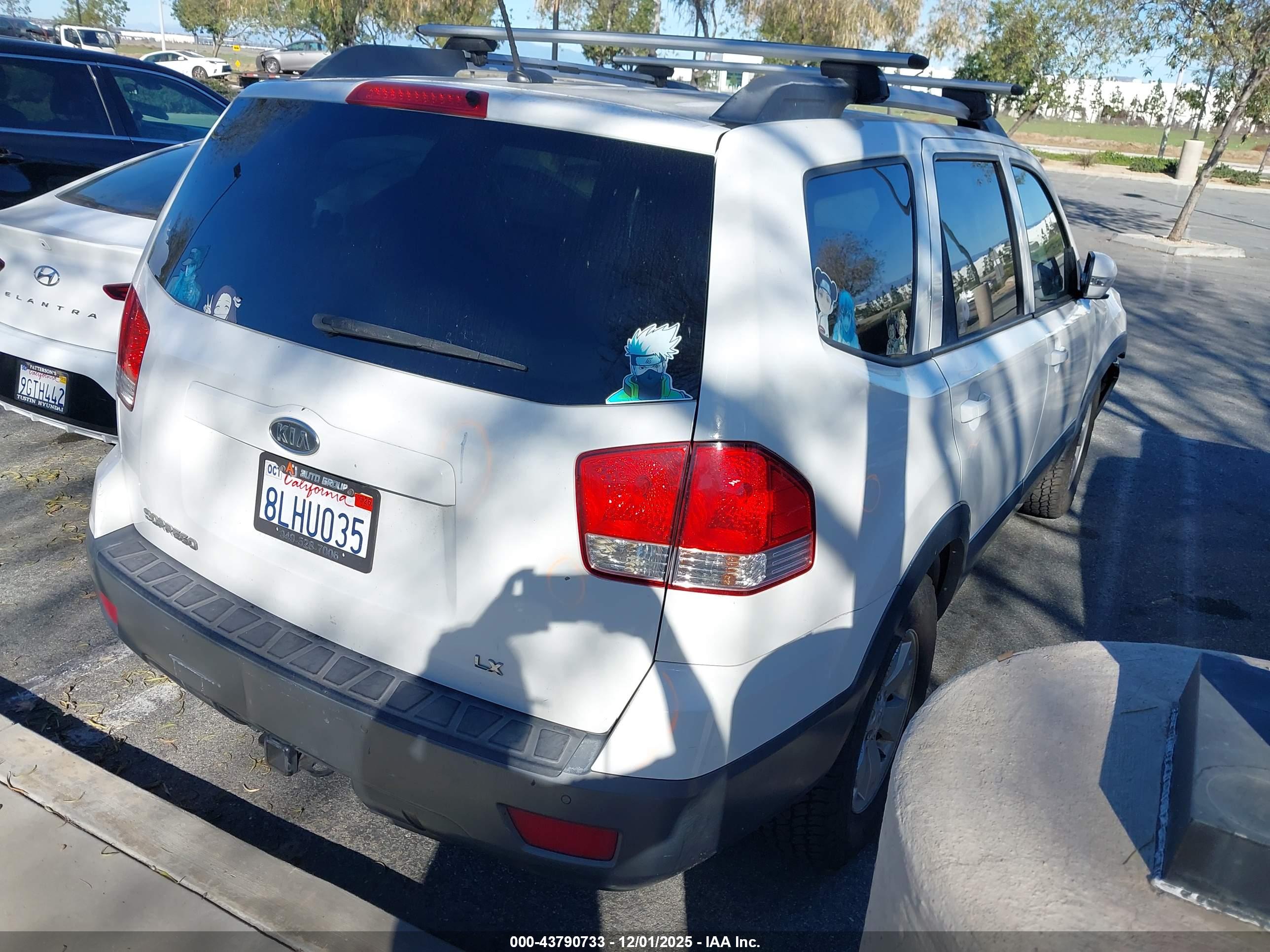 KIA BORREGO image 4