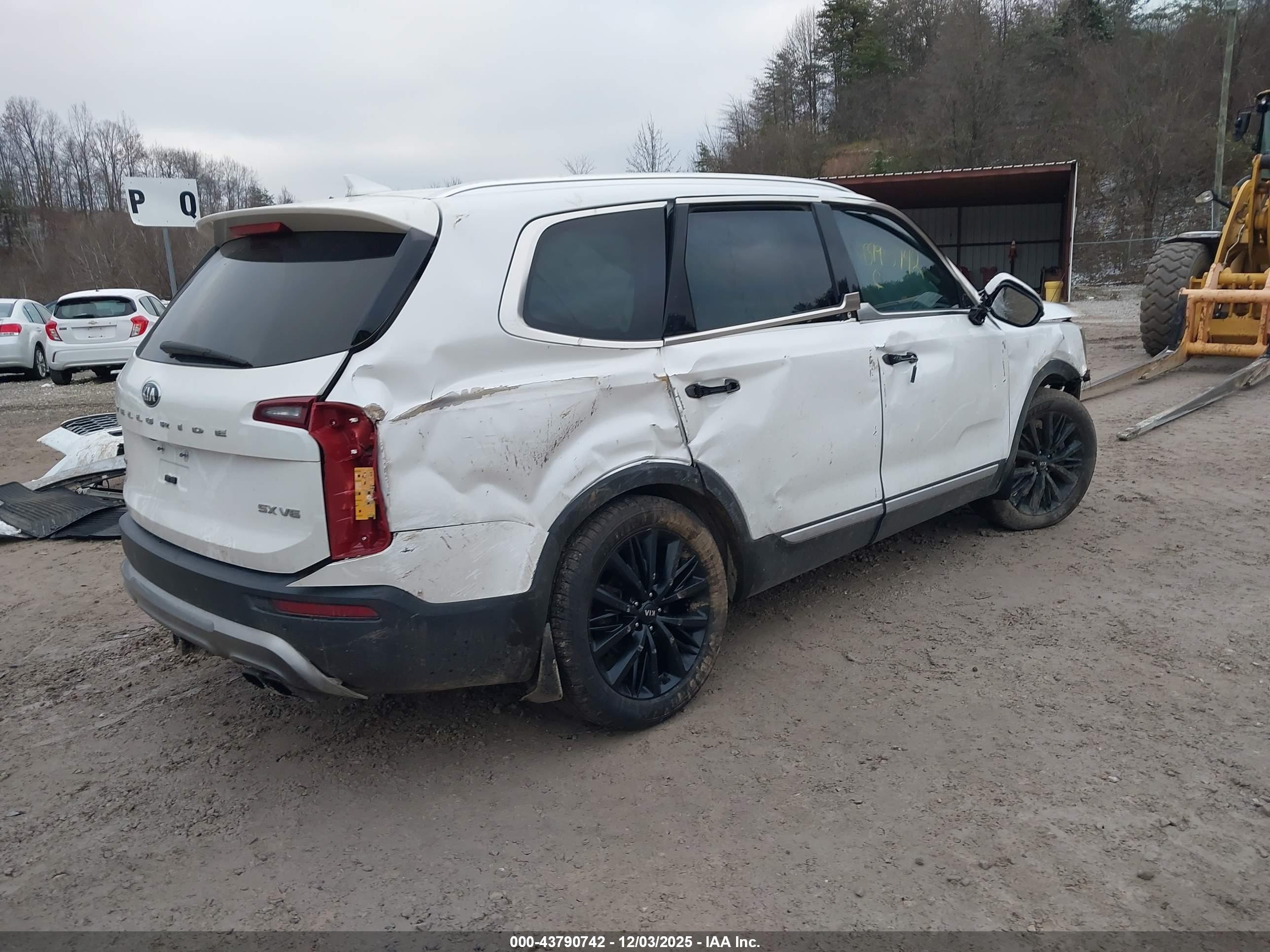 KIA TELLURIDE image 4