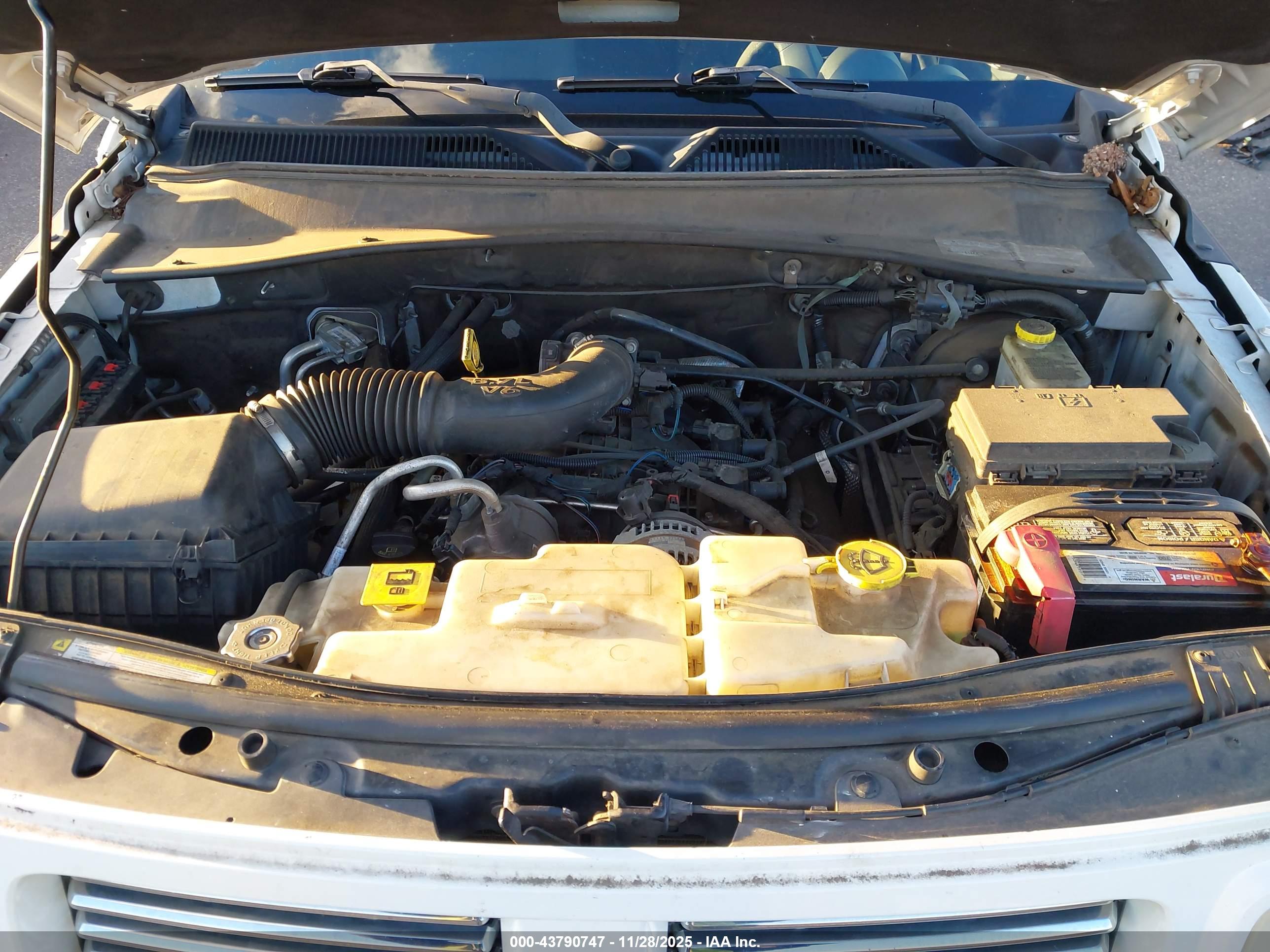 DODGE NITRO image 10
