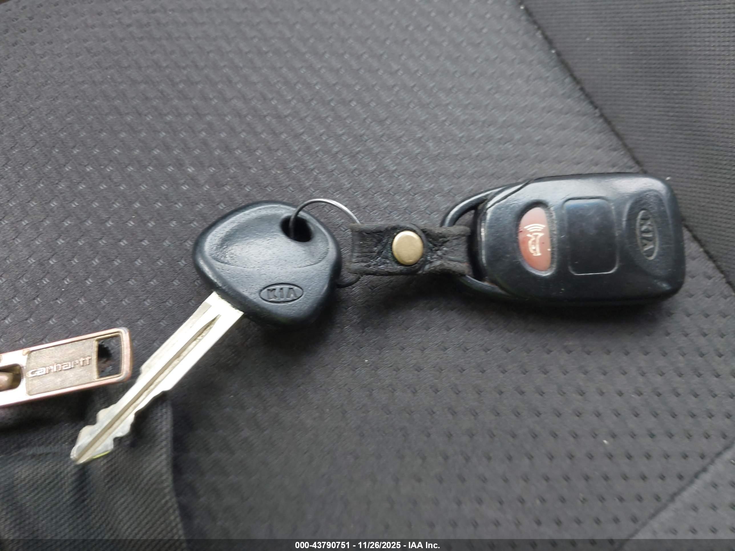 KIA FORTE image 11