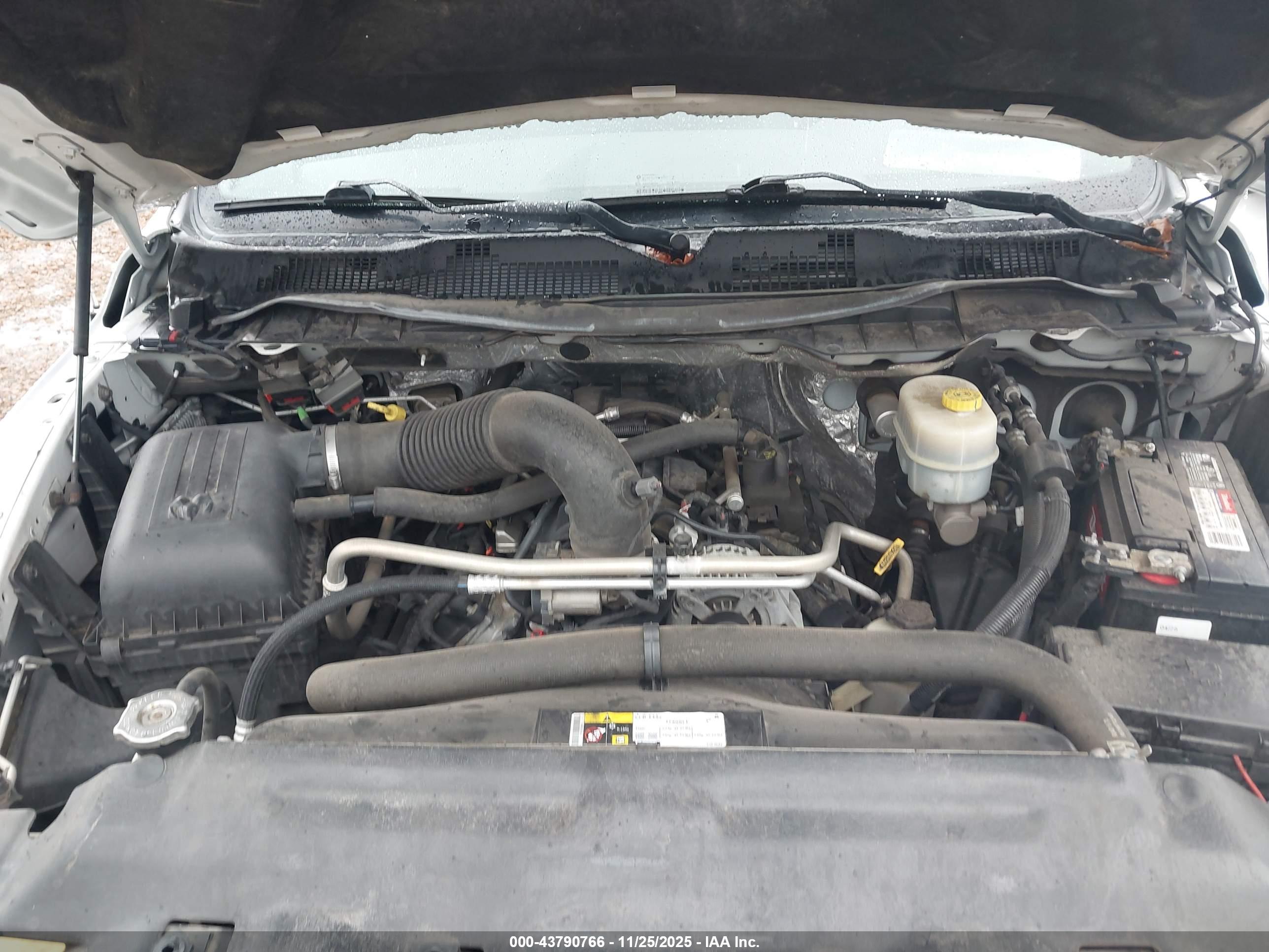 RAM 2500 image 10