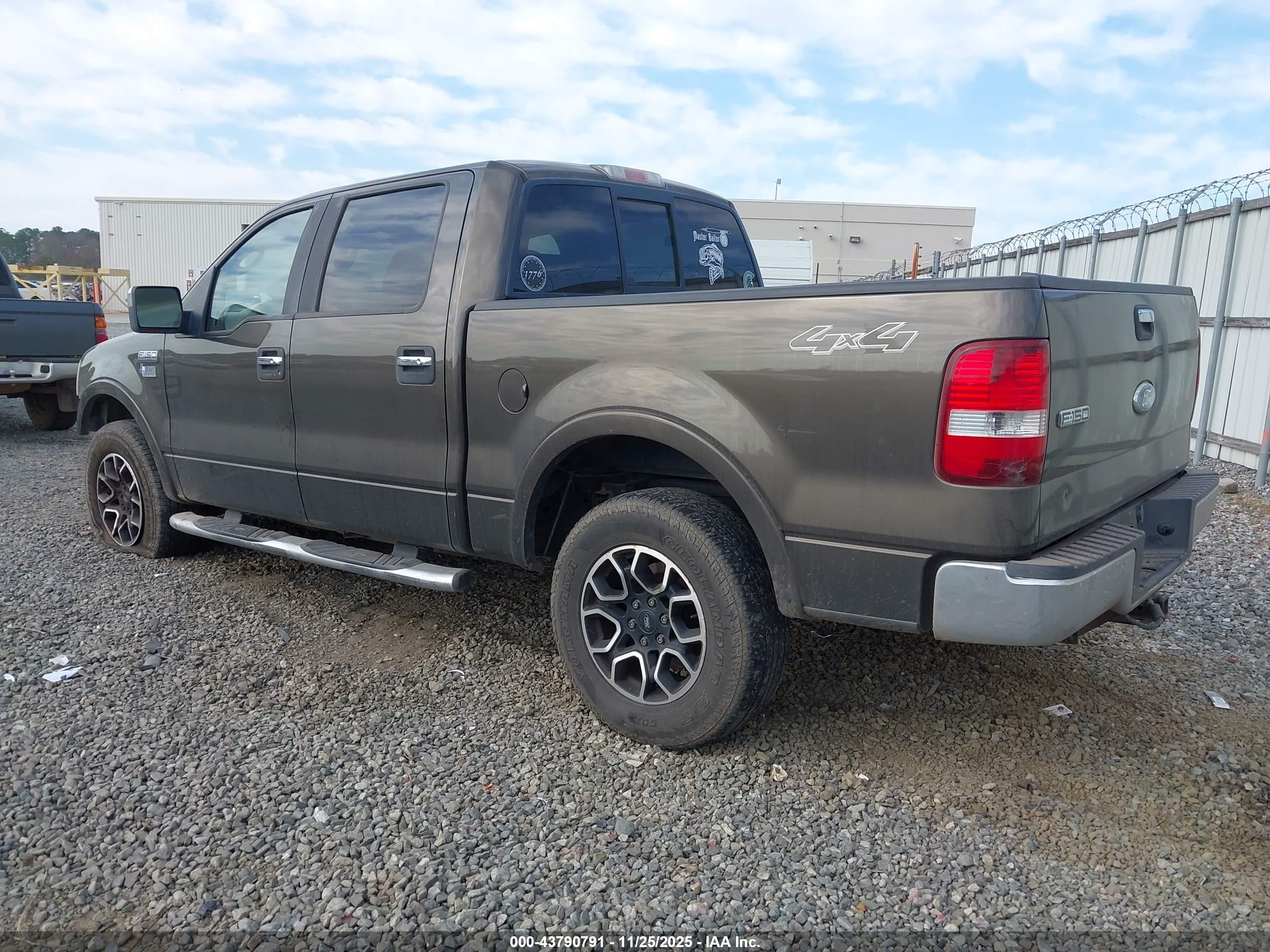 FORD F-150 image 3