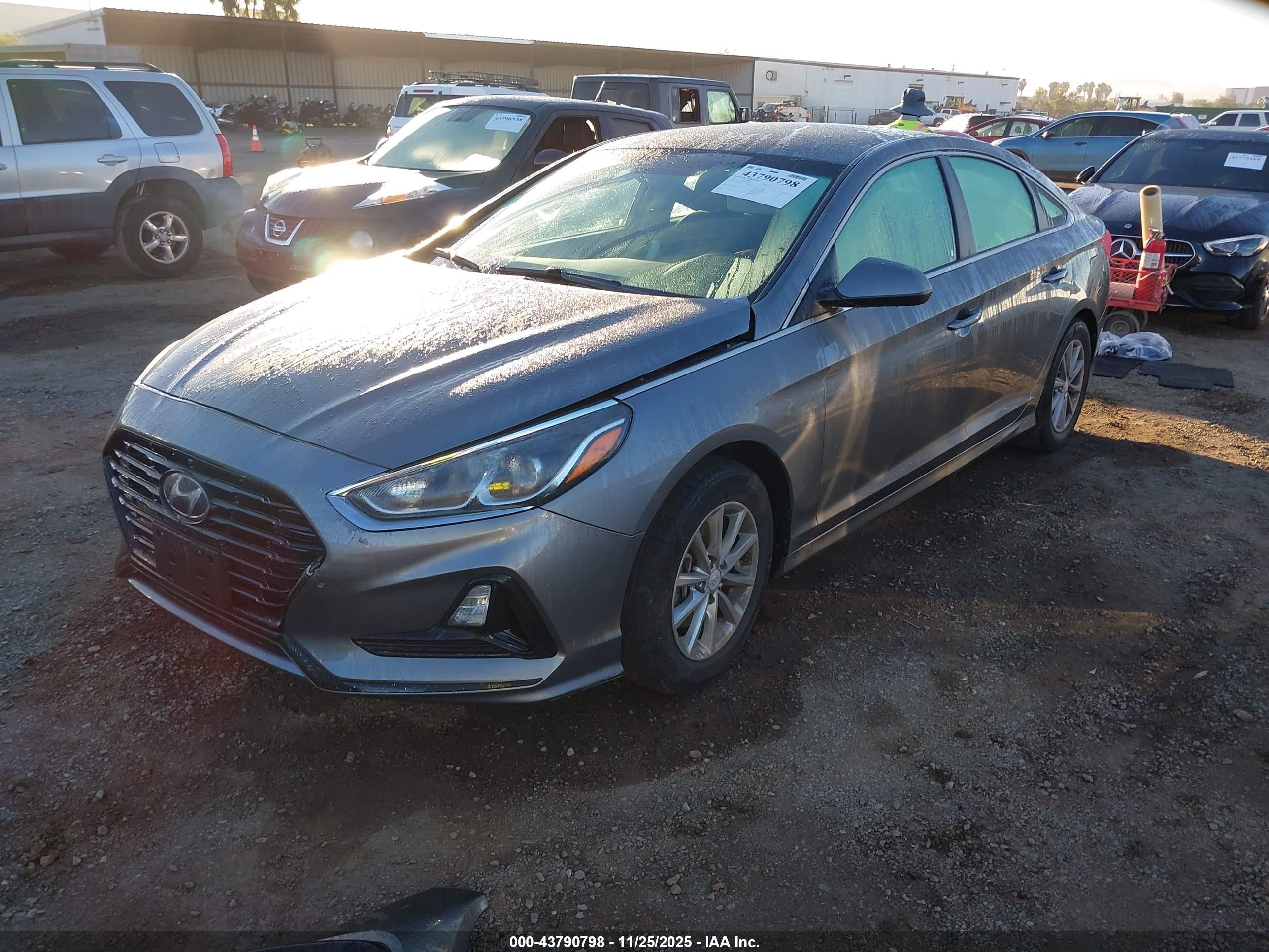 HYUNDAI SONATA image 2