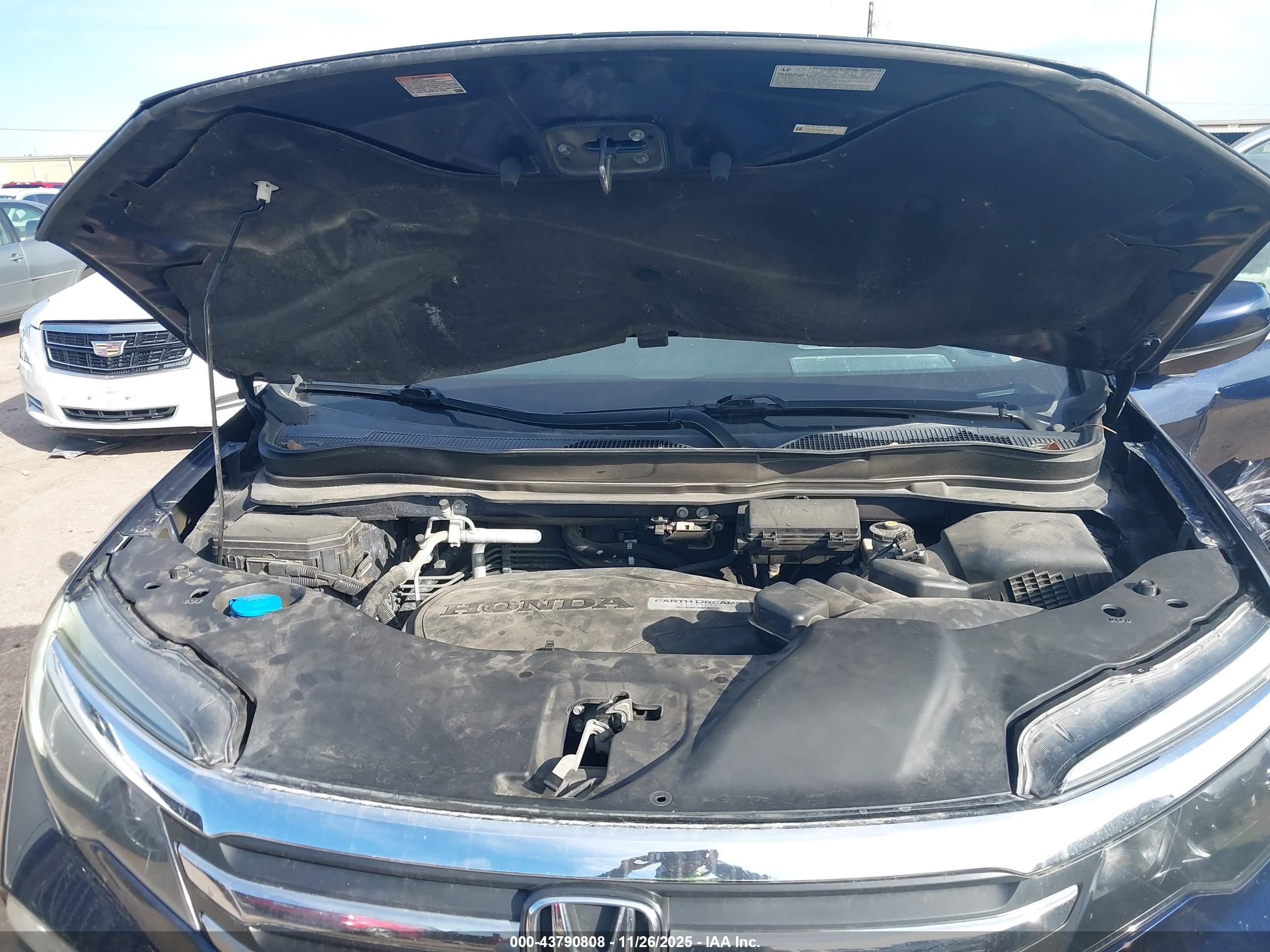 HONDA PILOT image 10