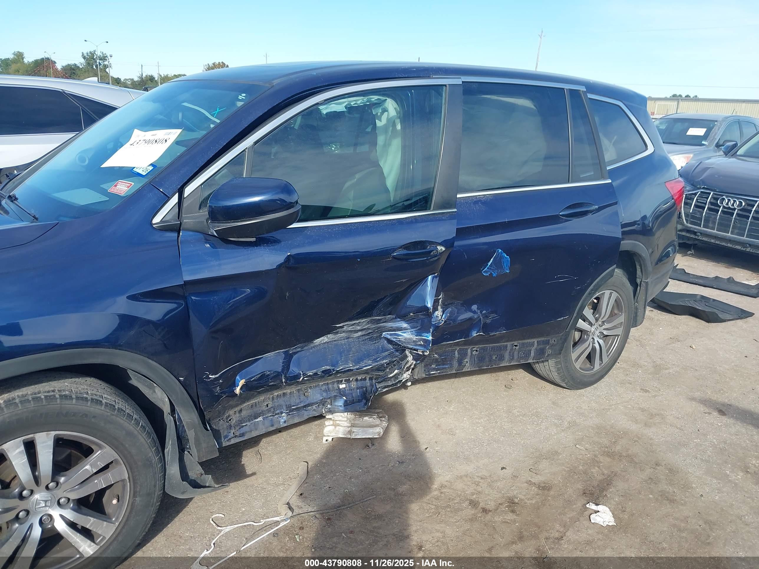 HONDA PILOT image 6