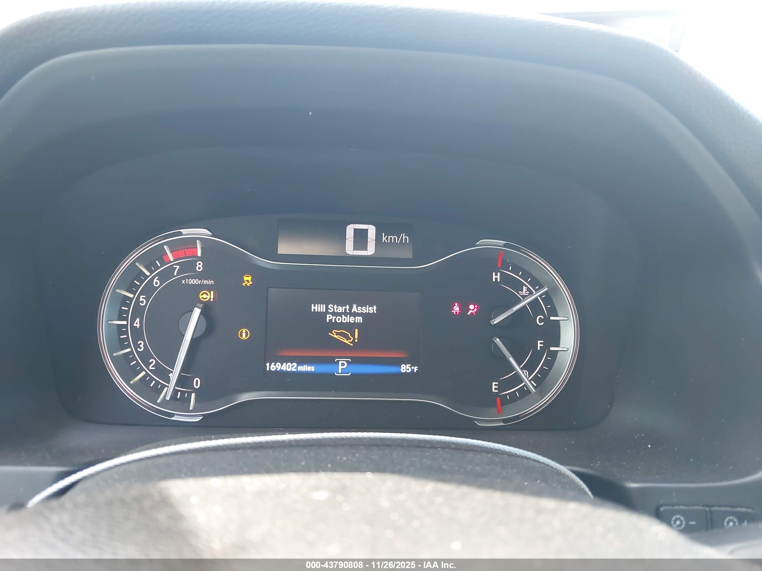 HONDA PILOT image 7