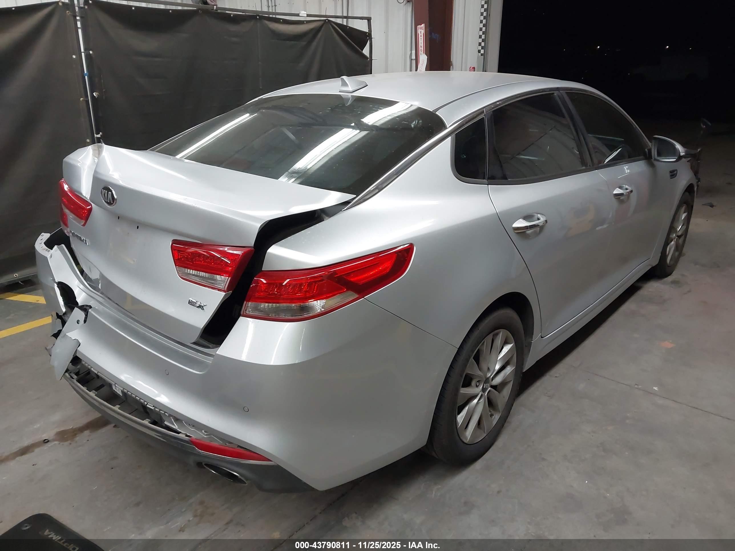 KIA OPTIMA image 4