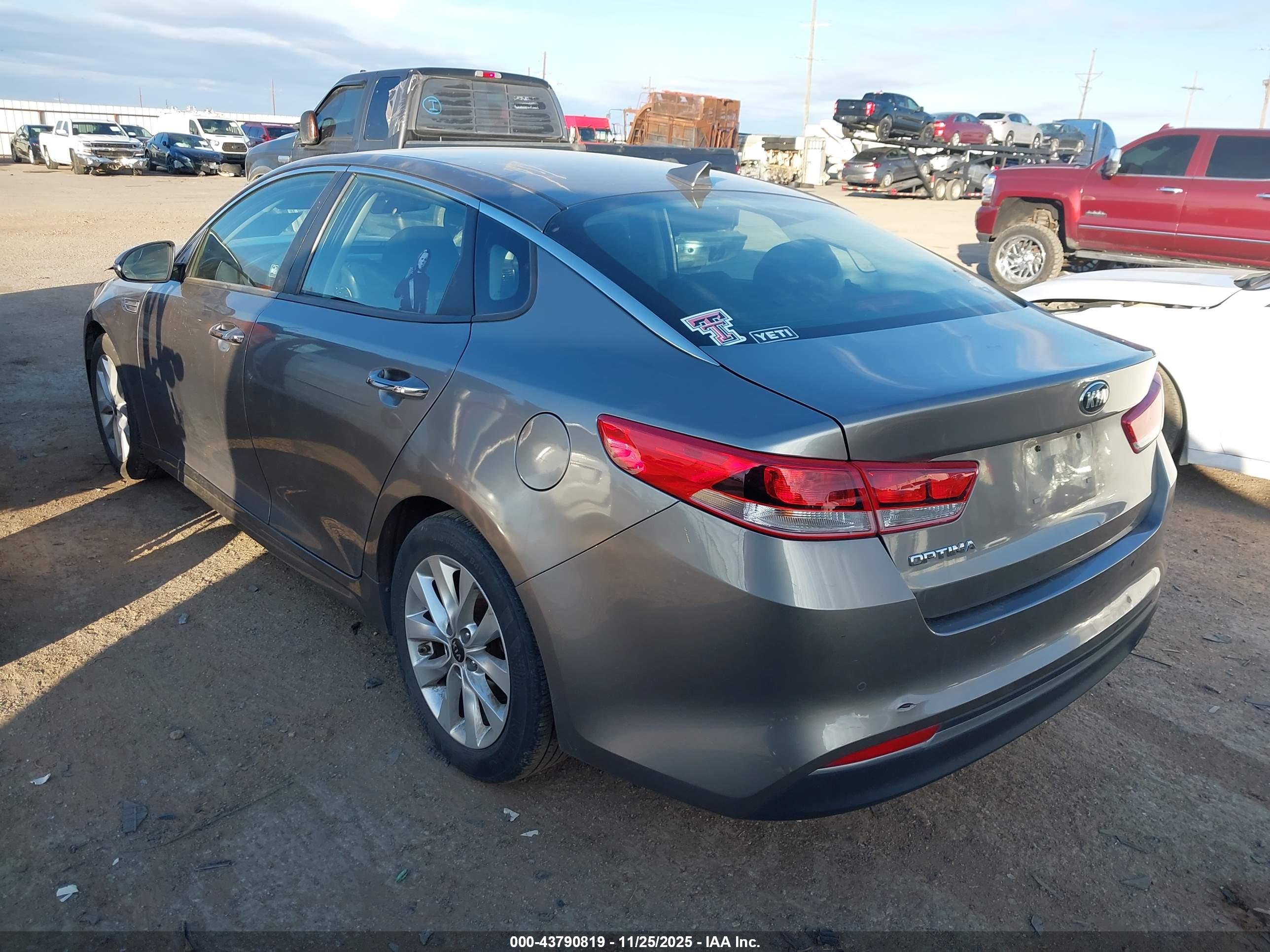 KIA OPTIMA image 3