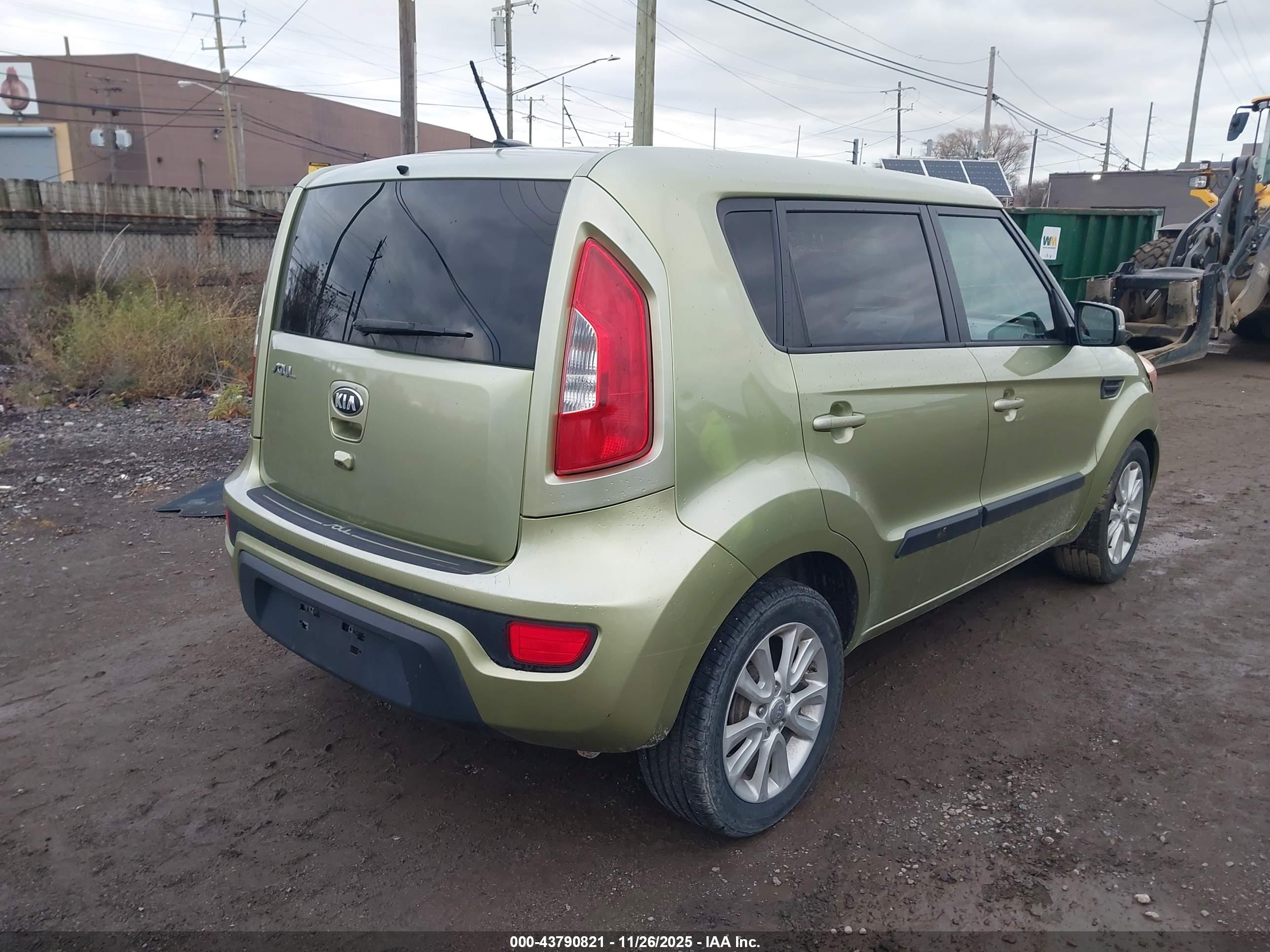 KIA SOUL image 4