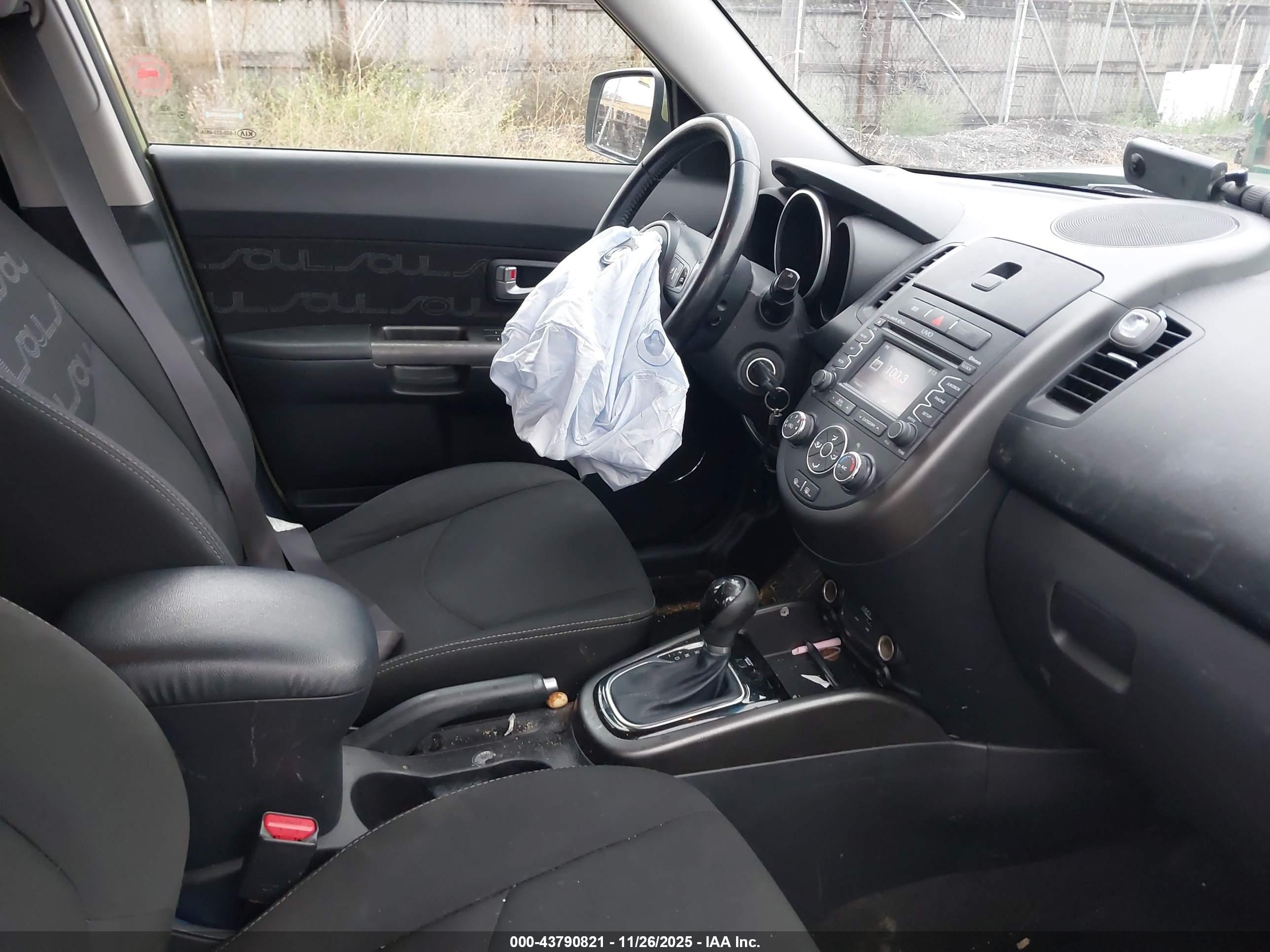 KIA SOUL image 5