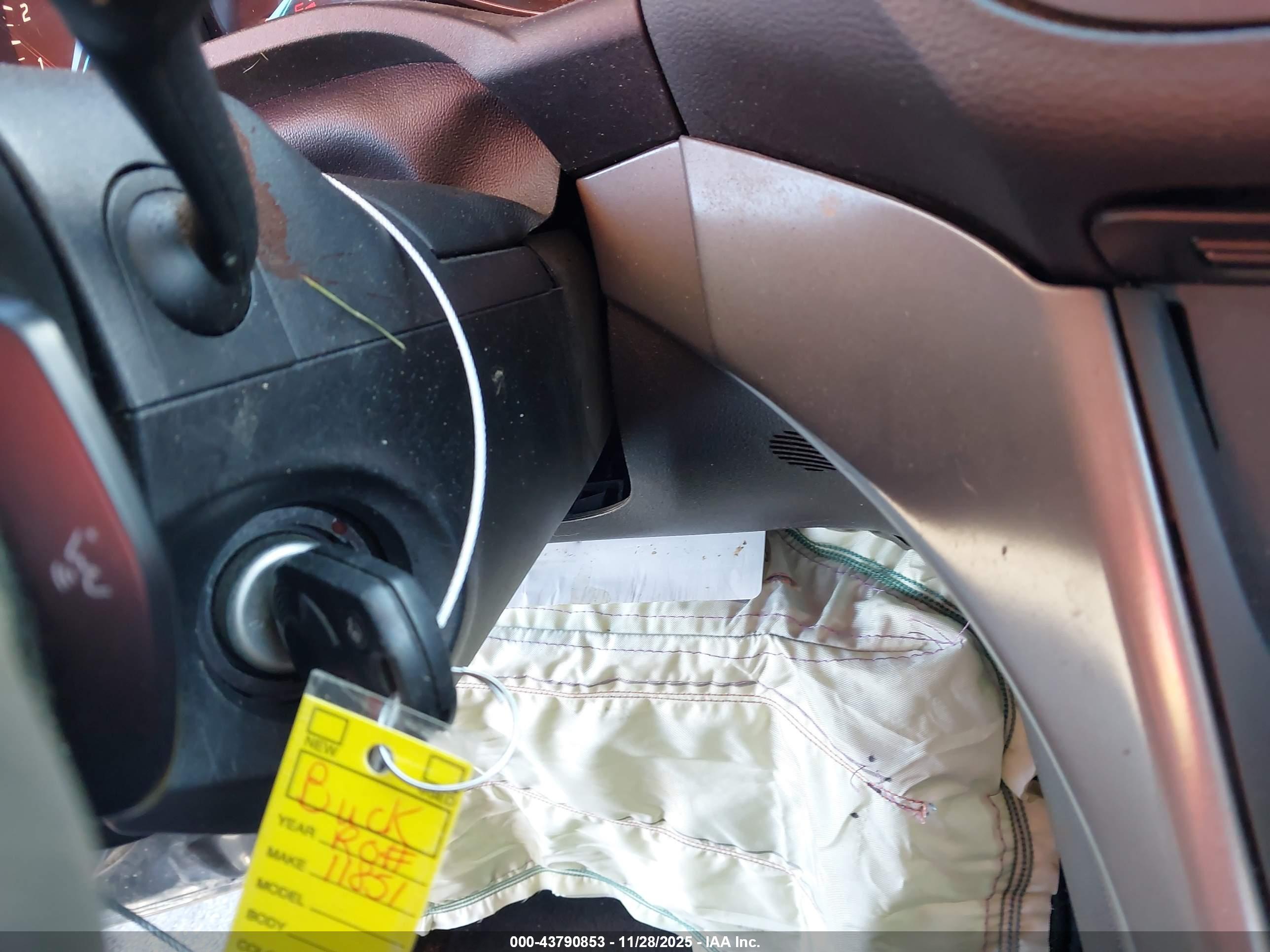 FORD ESCAPE image 11