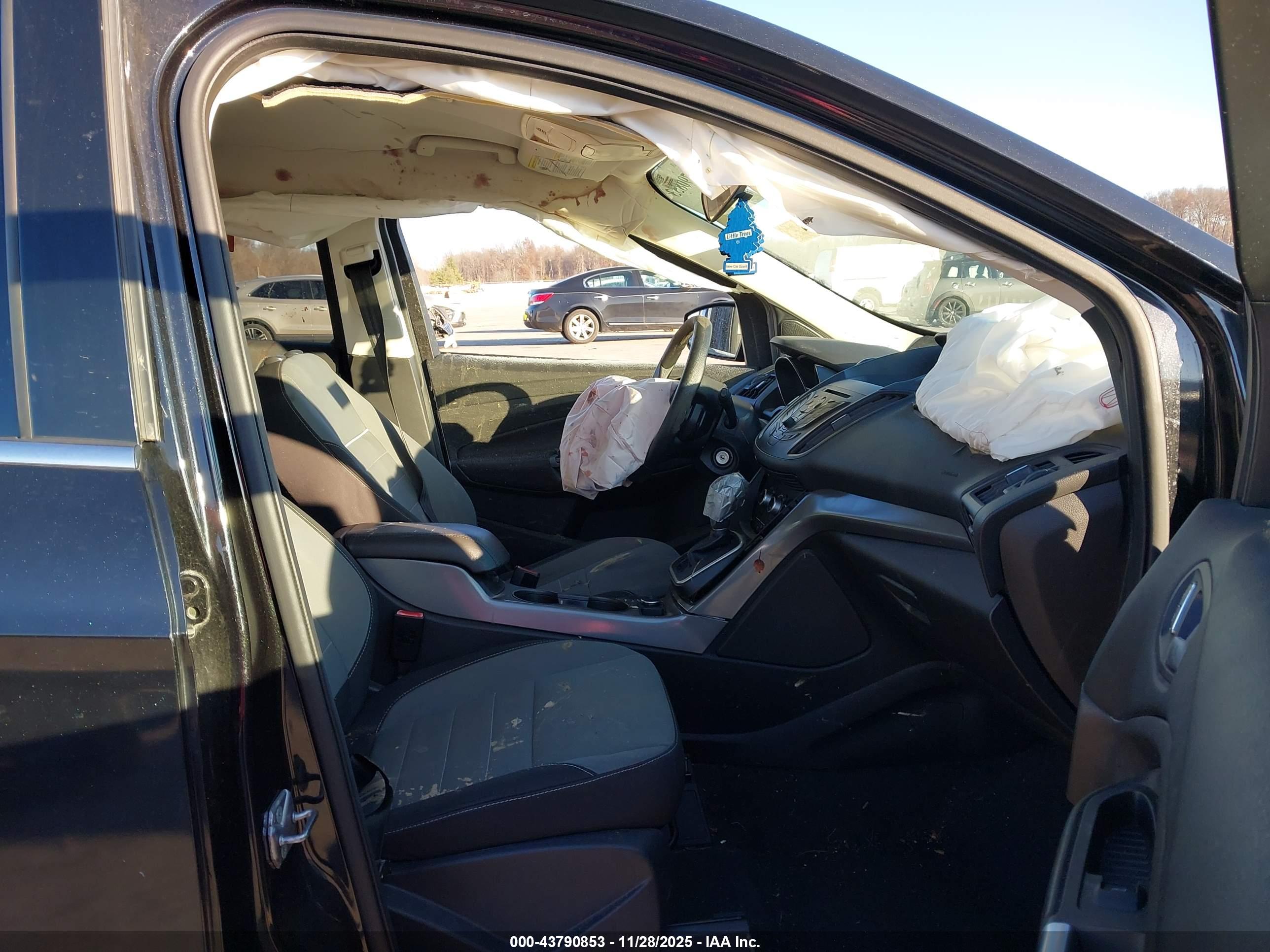 FORD ESCAPE image 5