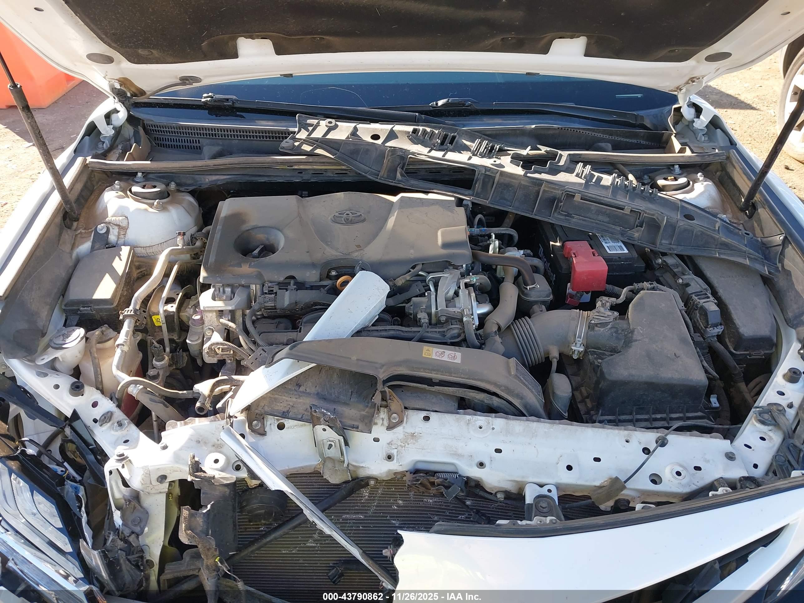 TOYOTA CAMRY image 10