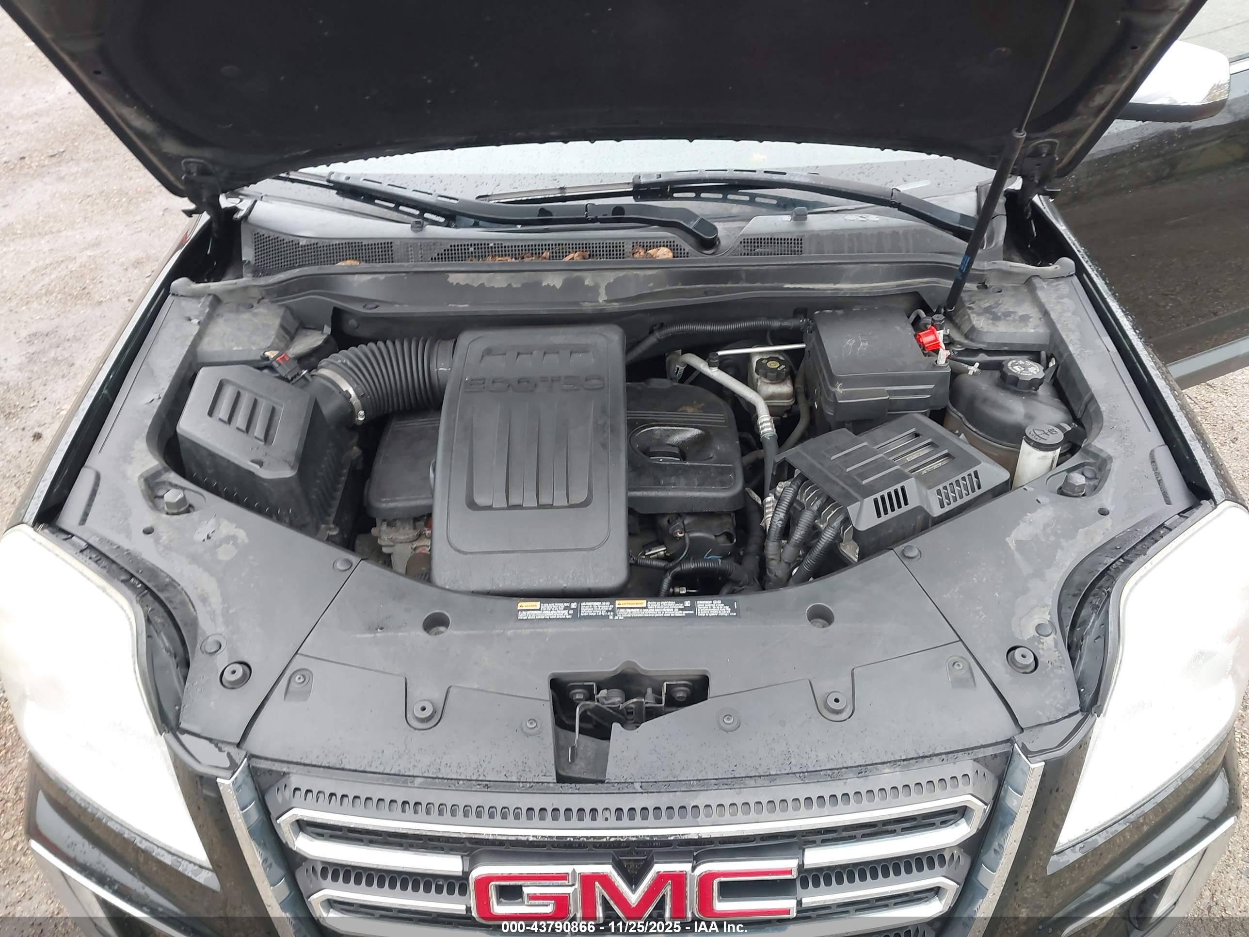 GMC TERRAIN image 10