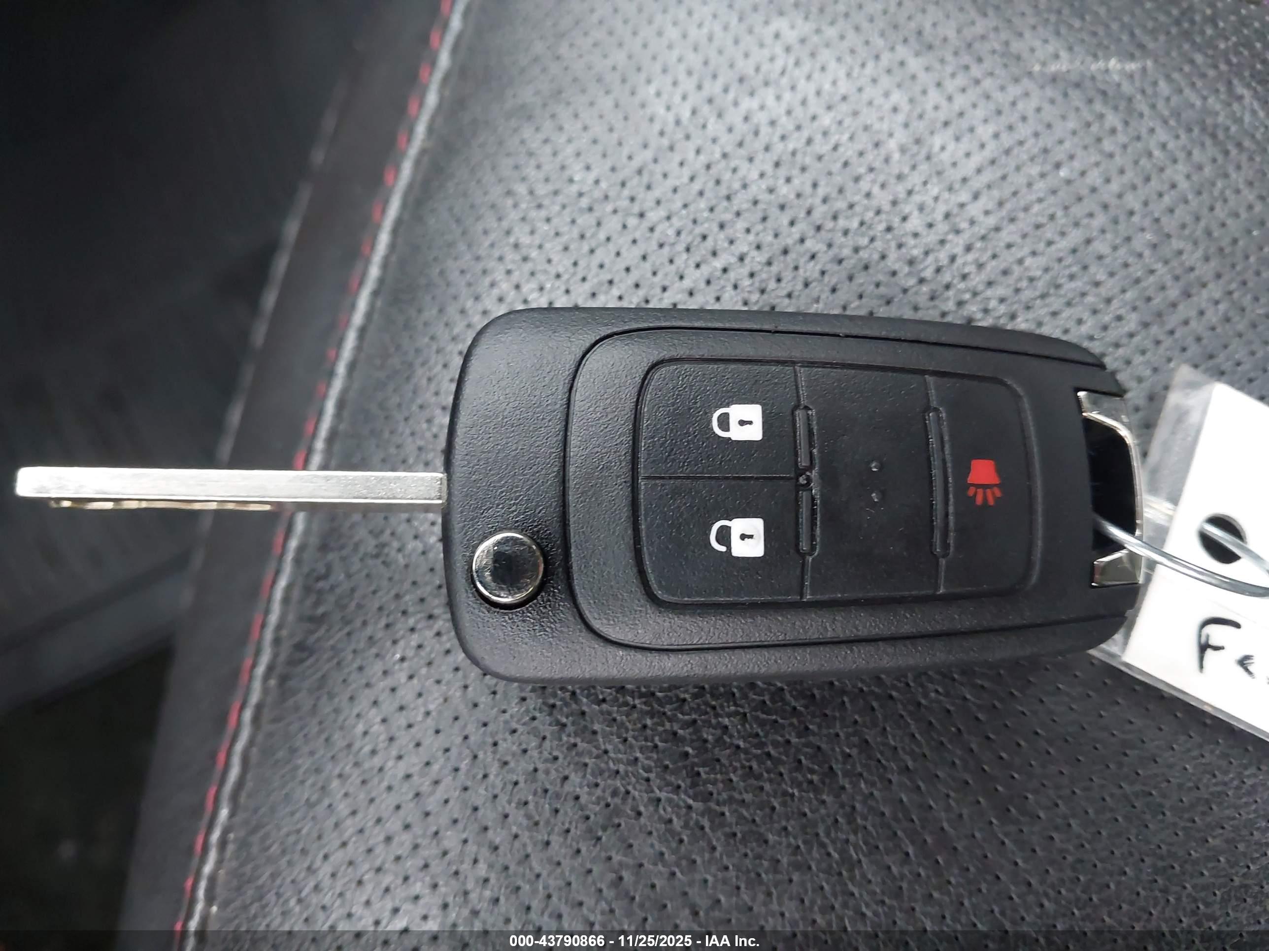 GMC TERRAIN image 11