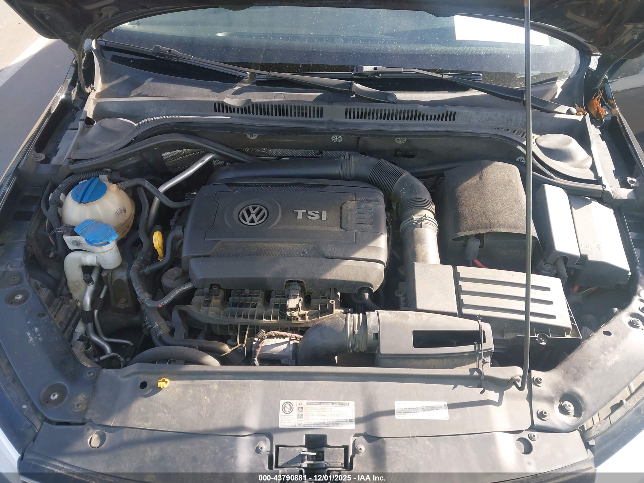 VOLKSWAGEN JETTA image 10