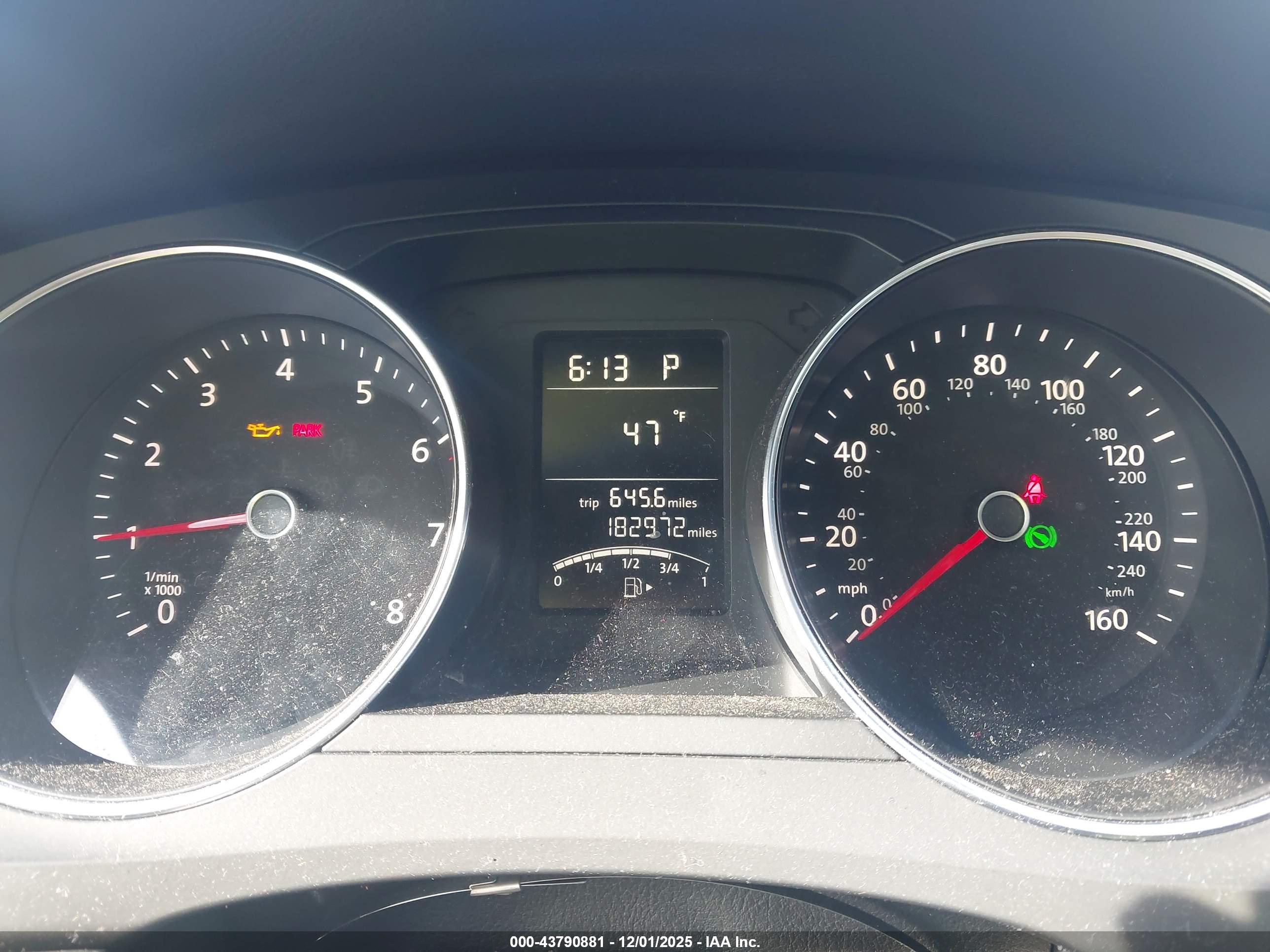 VOLKSWAGEN JETTA image 7