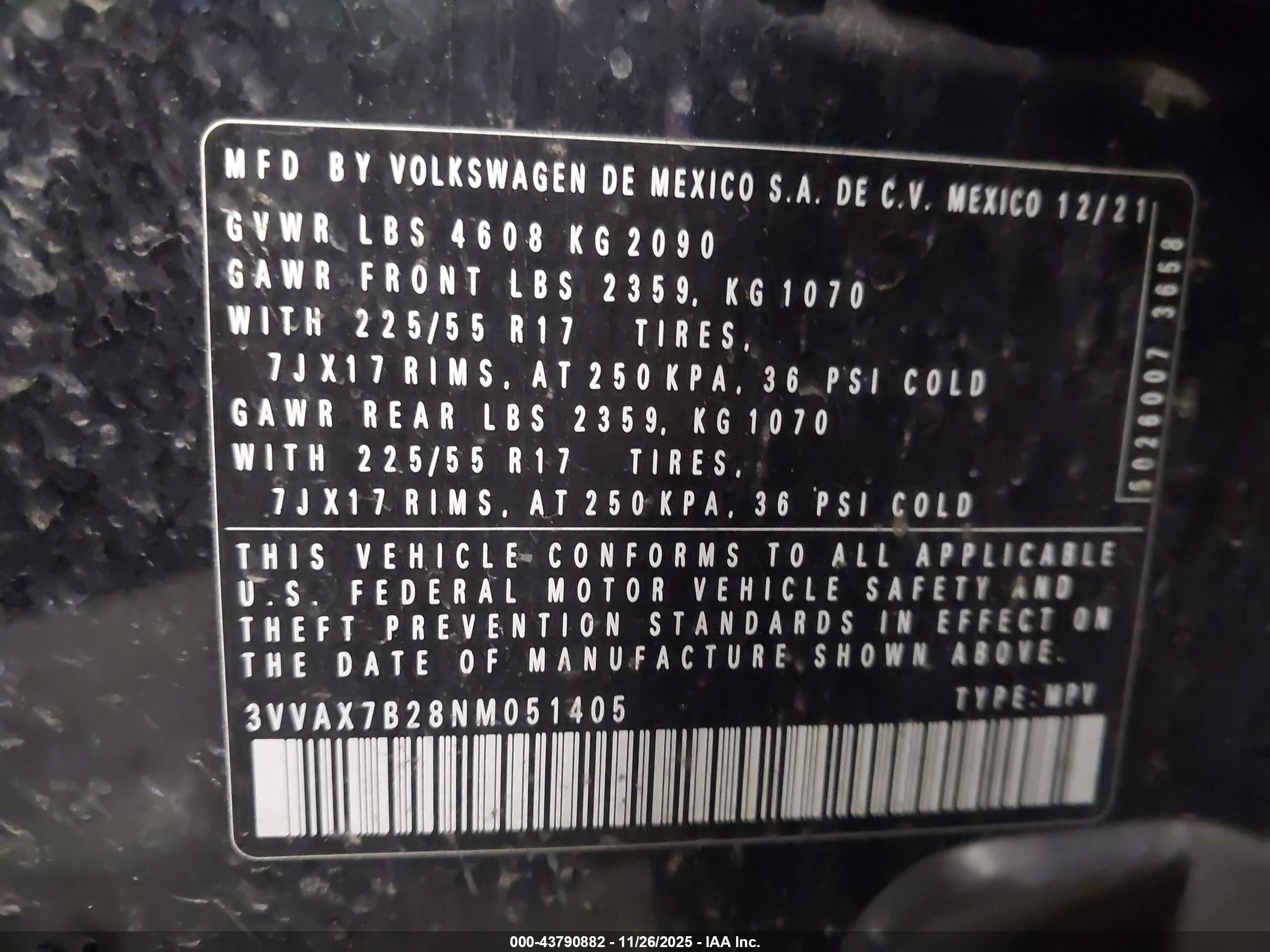 VOLKSWAGEN TAOS image 9