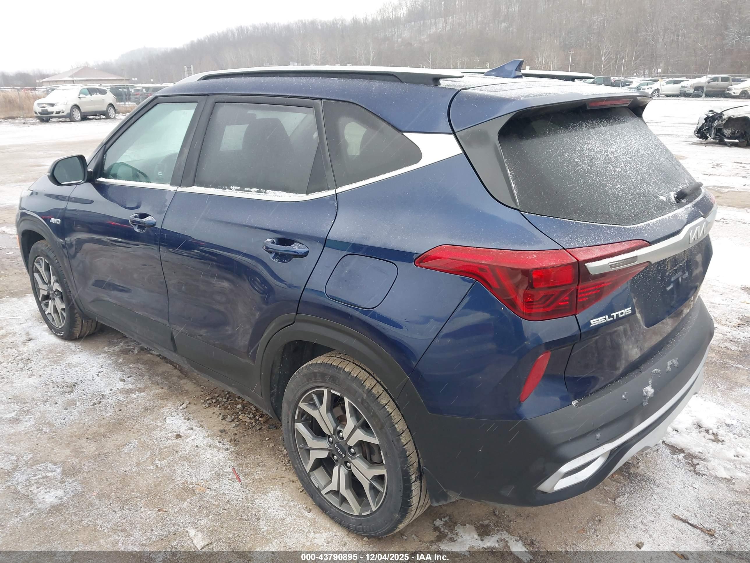 KIA SELTOS image 3