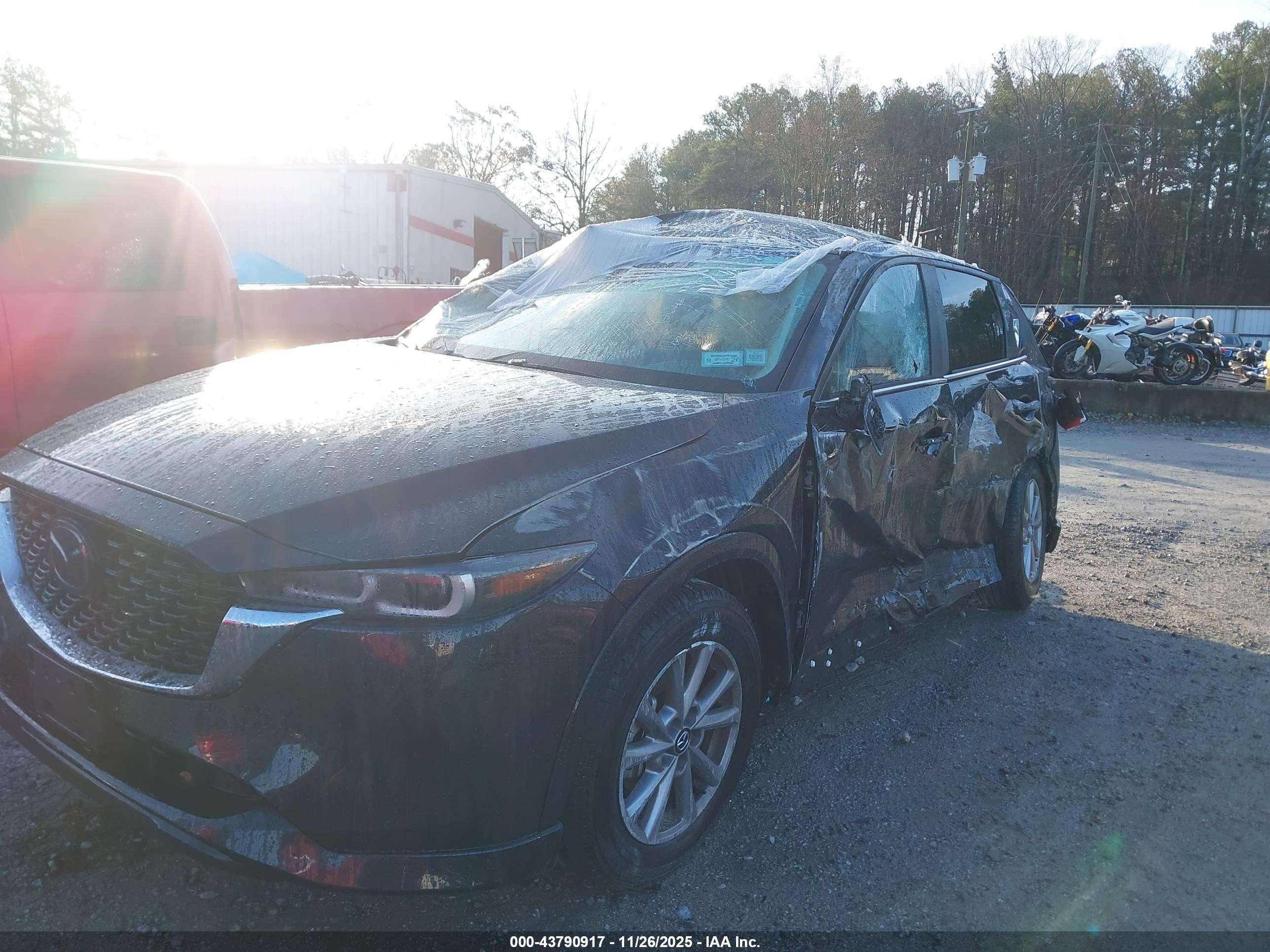 MAZDA CX-5 image 6