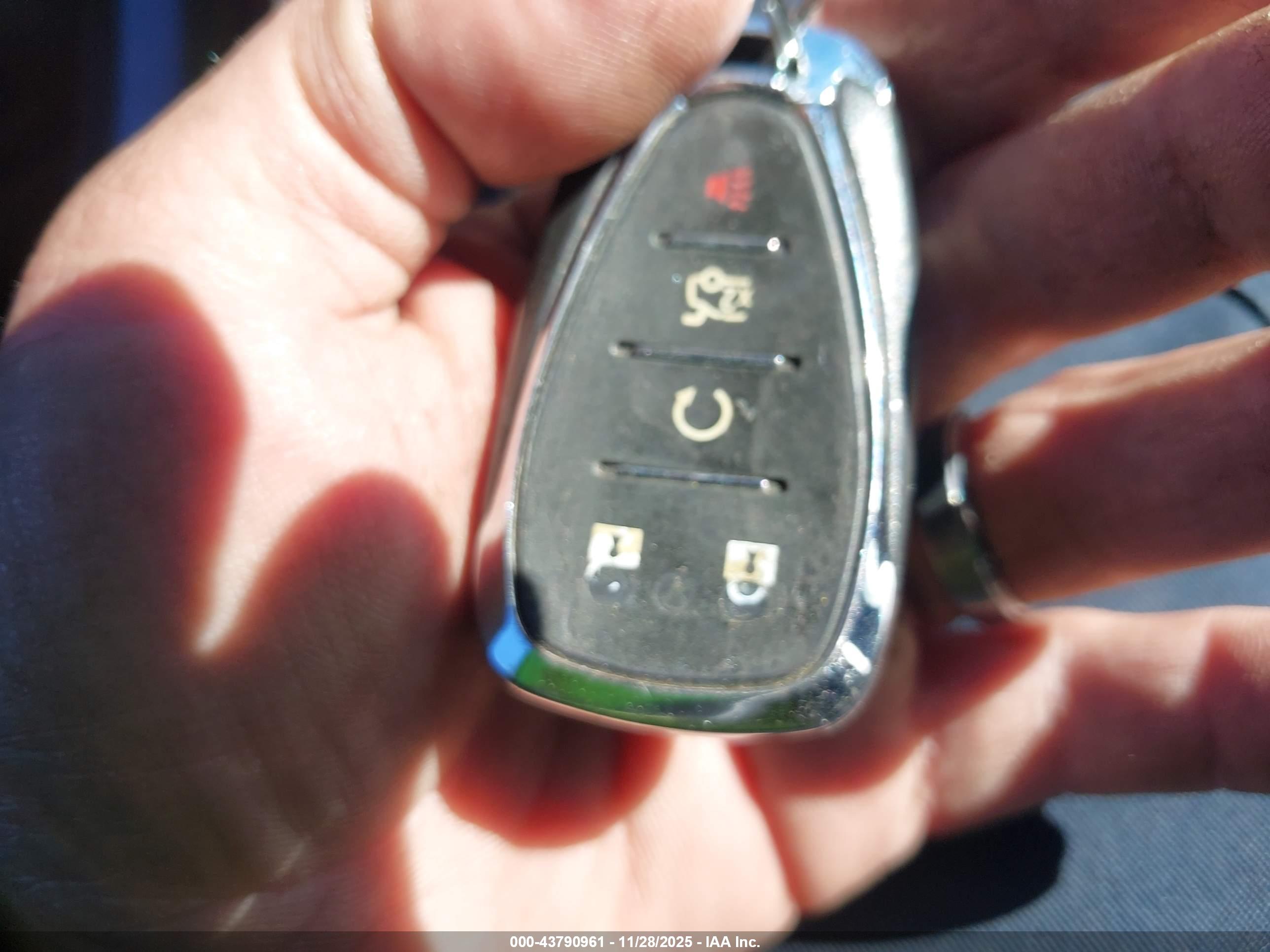 CHEVROLET MALIBU image 11