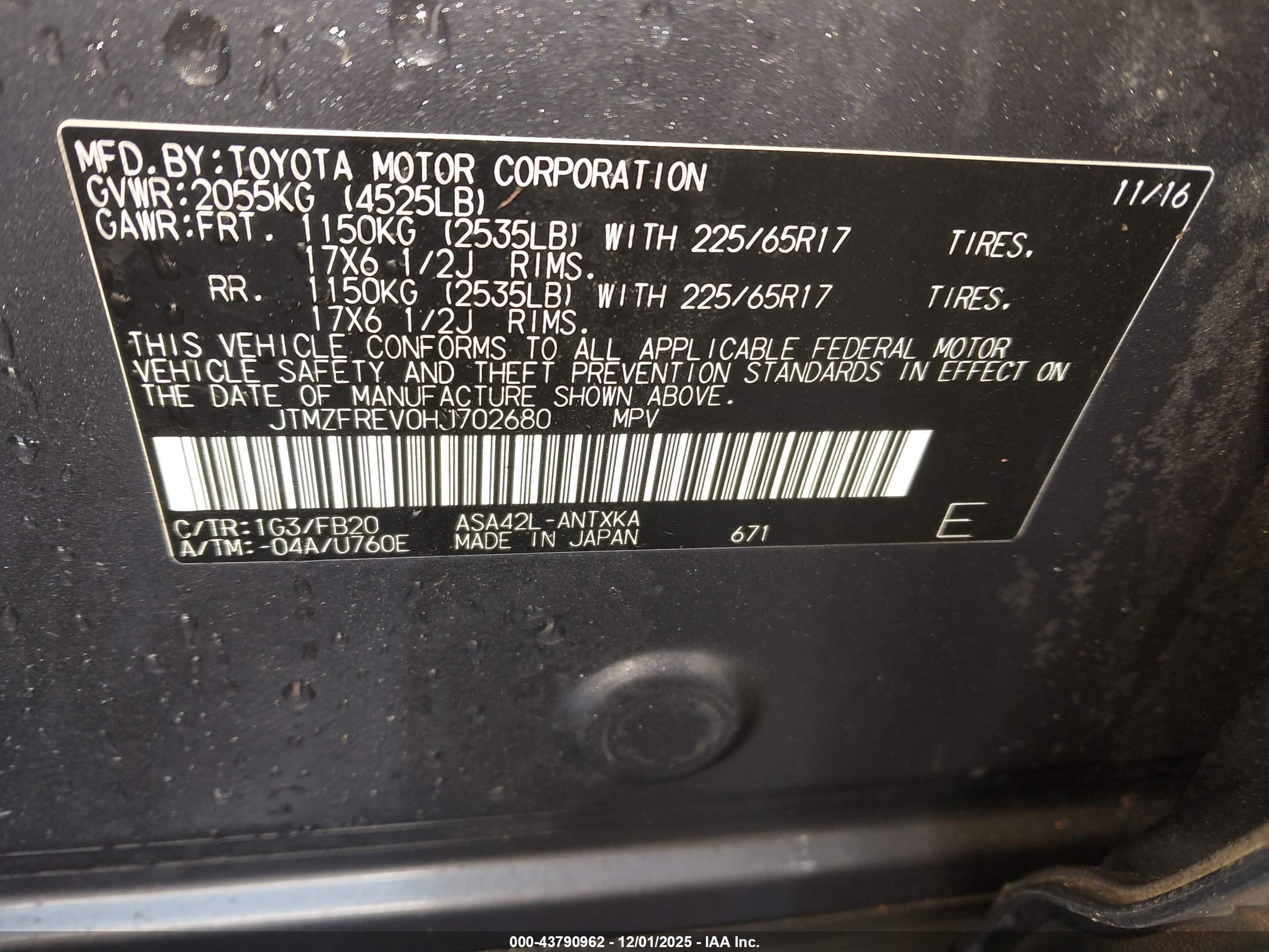 TOYOTA RAV4 image 9