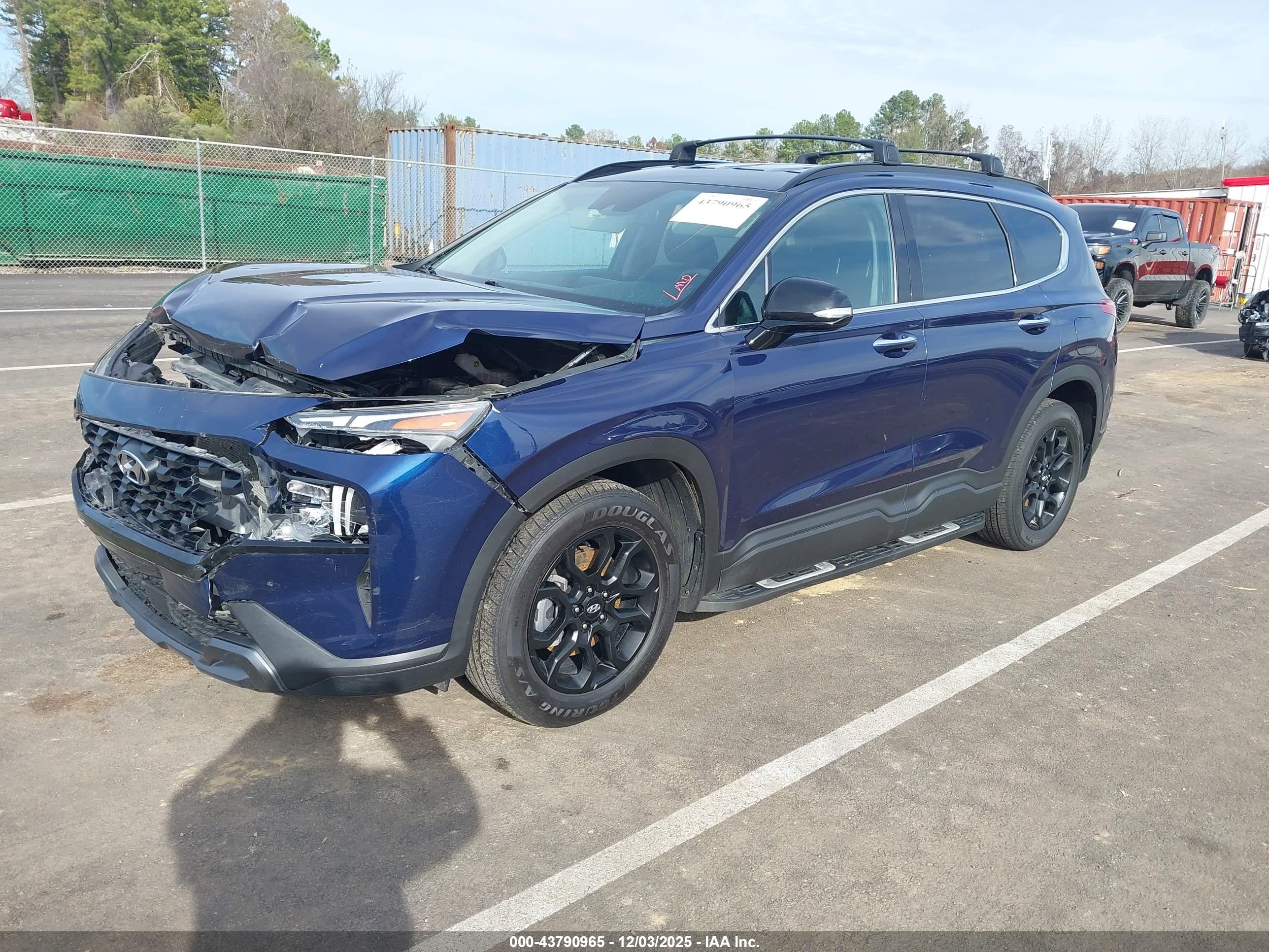 HYUNDAI SANTA image 2