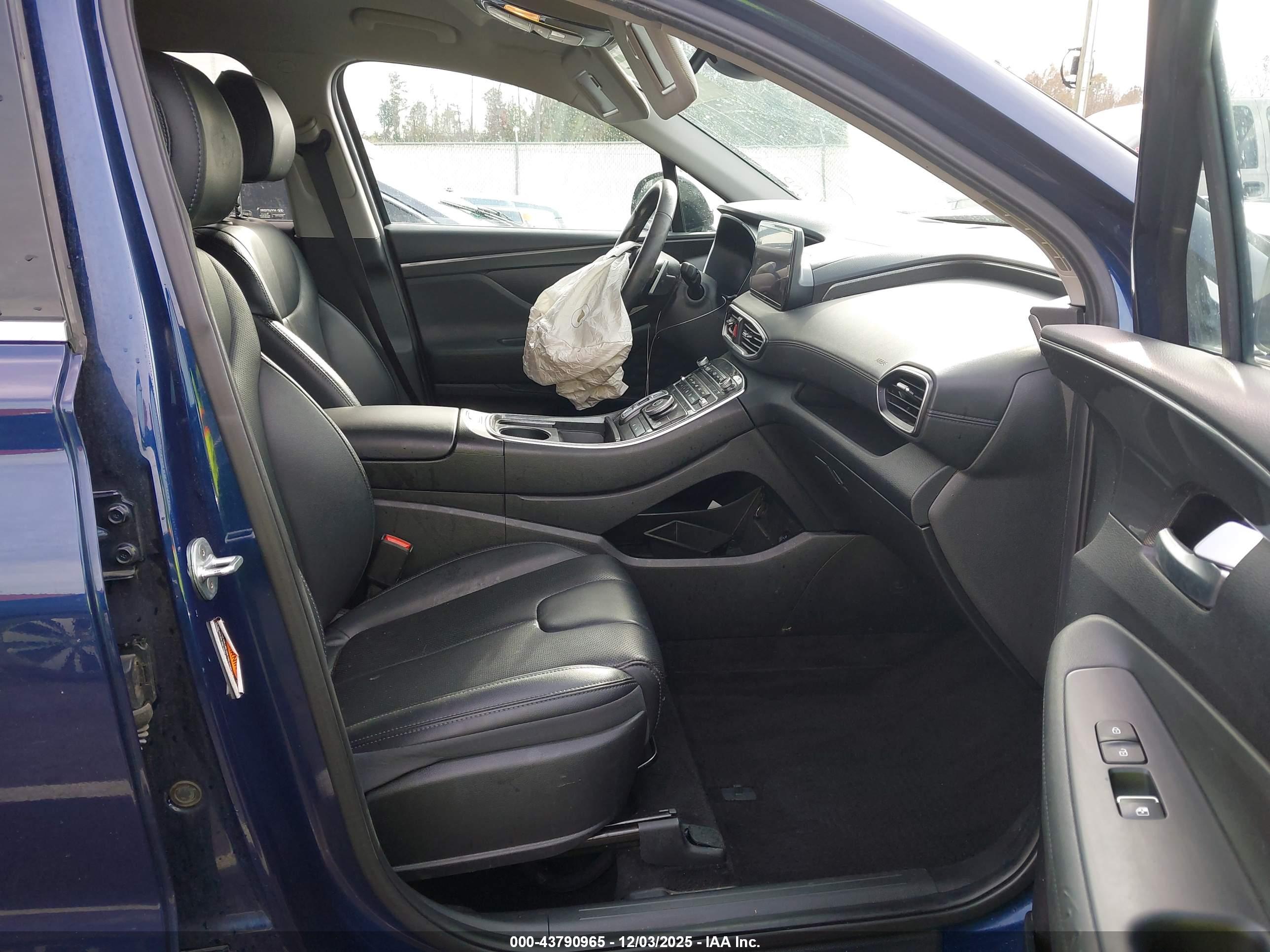 HYUNDAI SANTA image 5