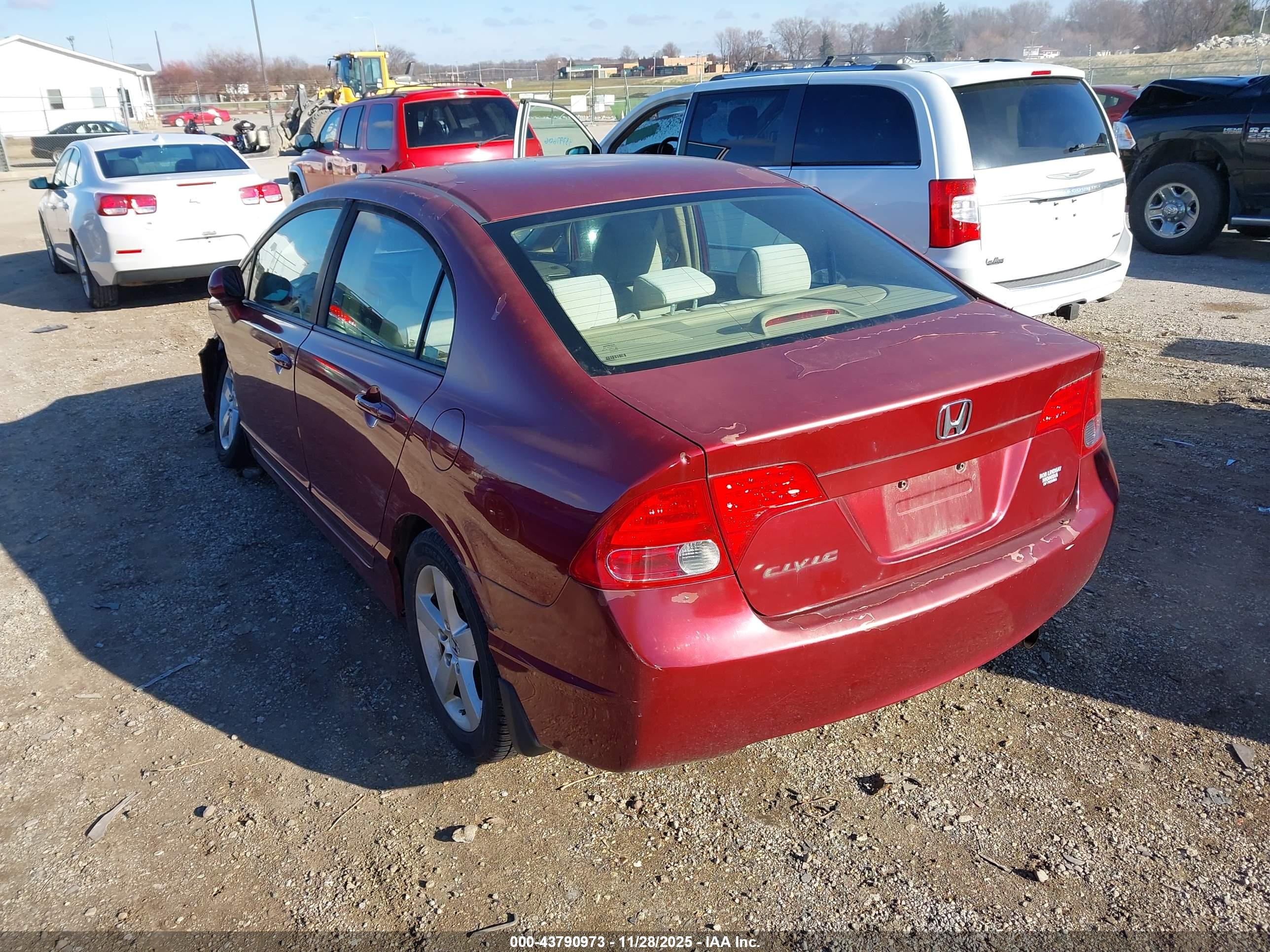 HONDA CIVIC image 3