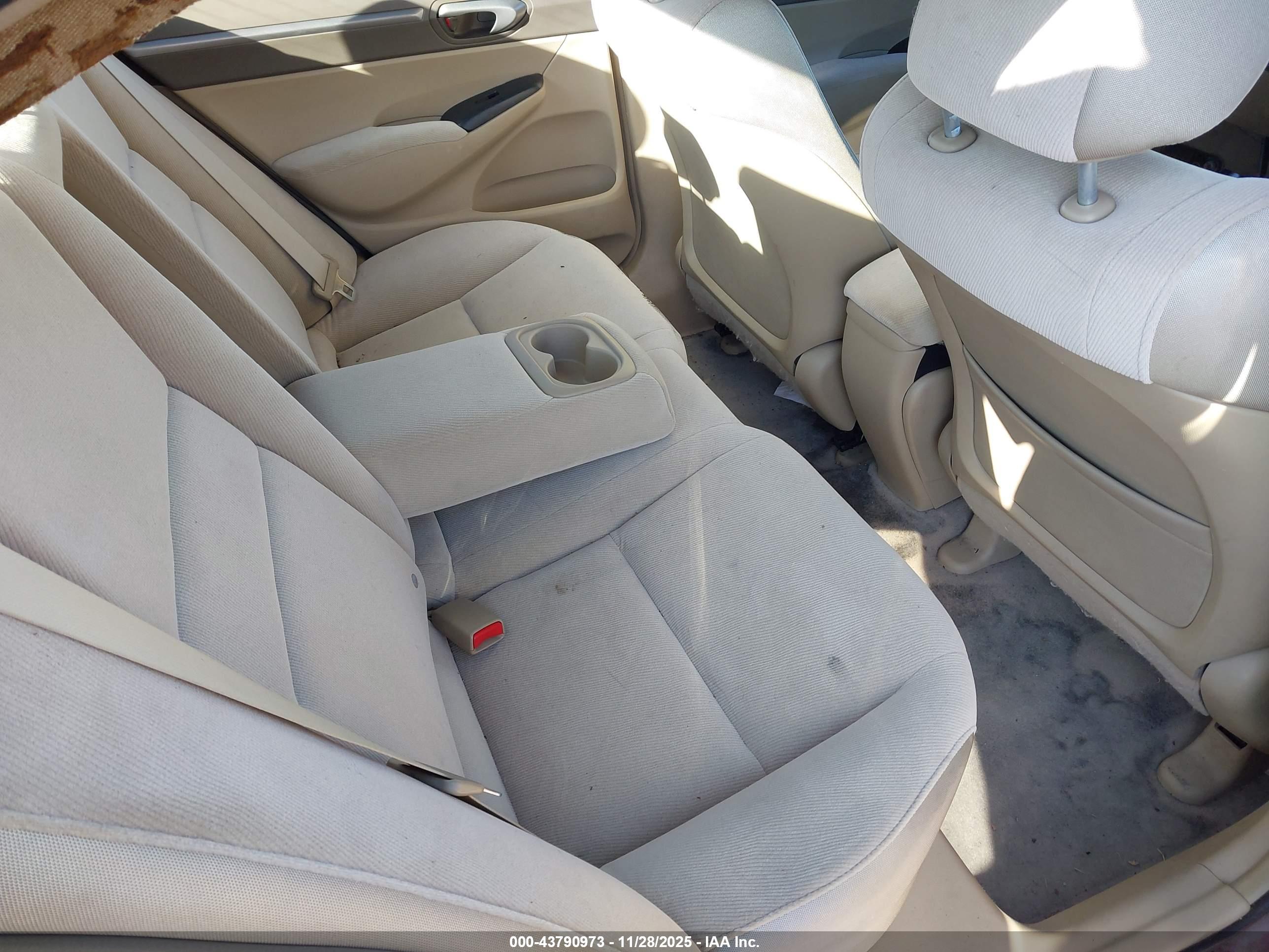 HONDA CIVIC image 8