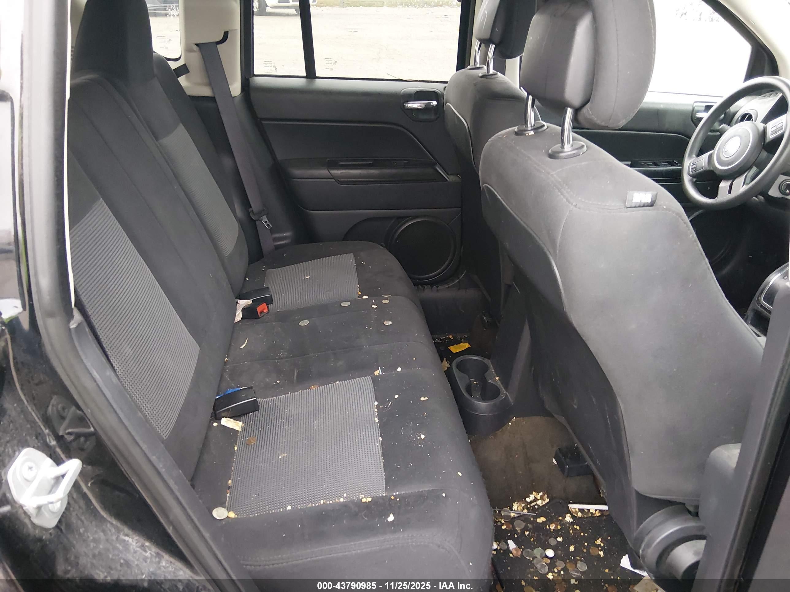 JEEP COMPASS image 8