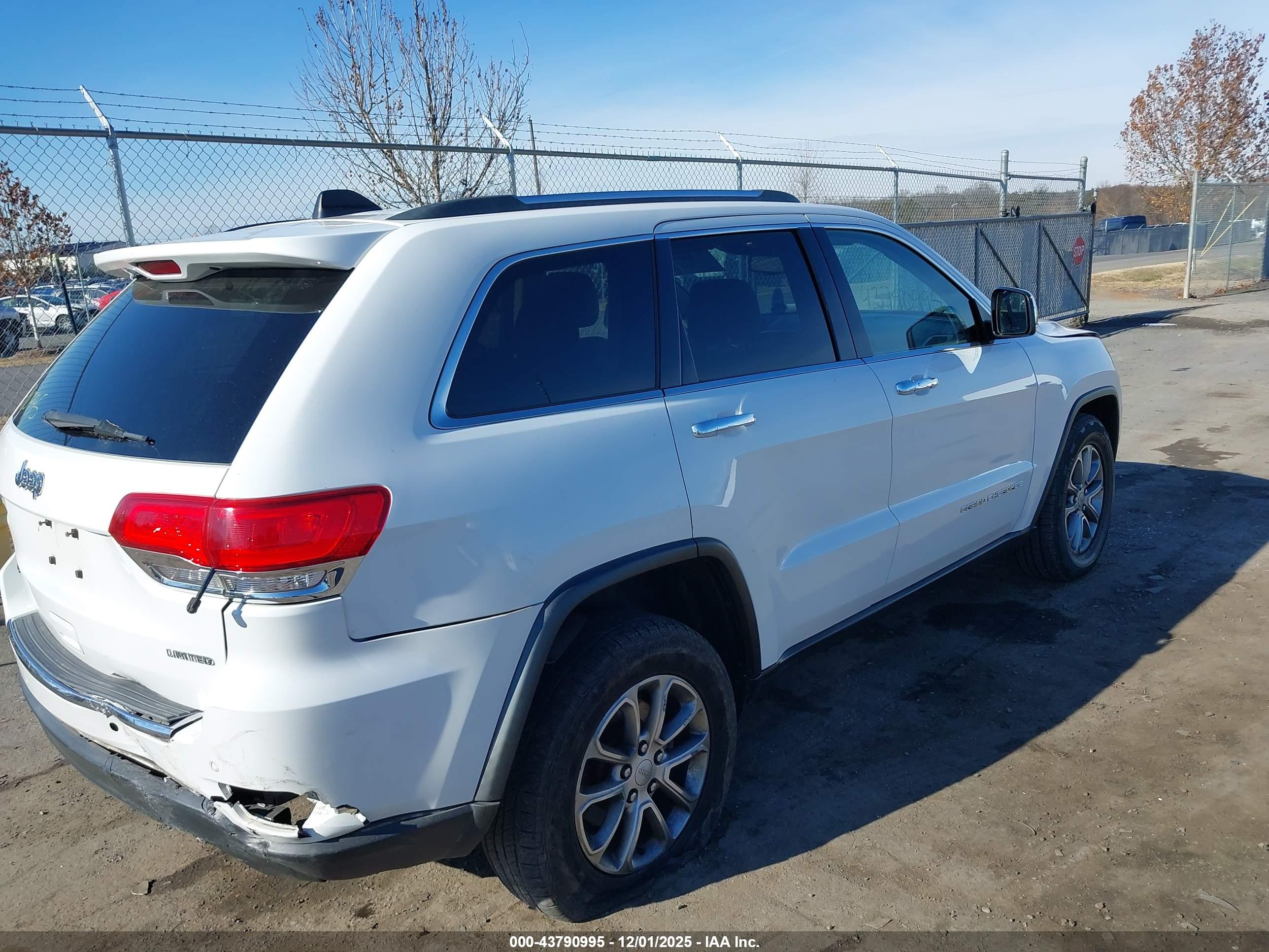 JEEP GRAND image 4