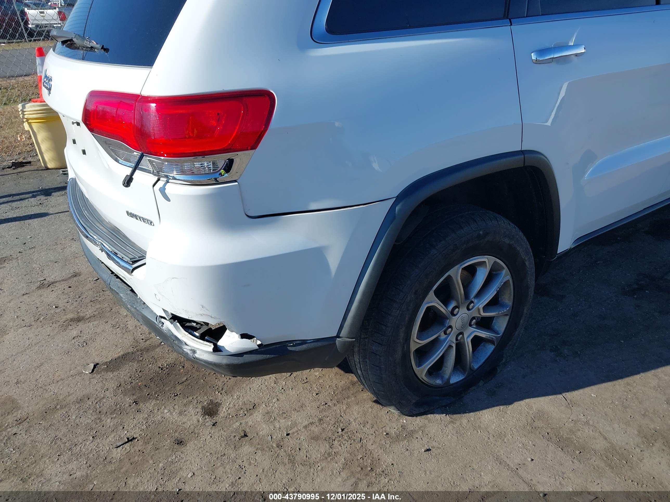 JEEP GRAND image 6
